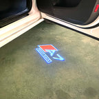 AUDI LOGO PROJECTOT LIGHTS Nr.120 (الكمية 1 = 2 Logo Films /2 أضواء الباب)