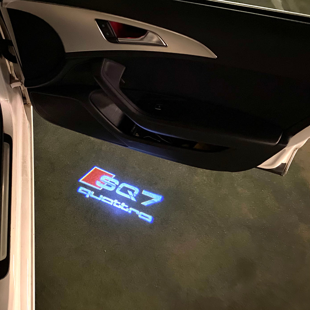 AUDI LOGO PROJECTOT LIGHTS Nr.120 (Menge 1 = 2 Logofolien /2 Türleuchten)
