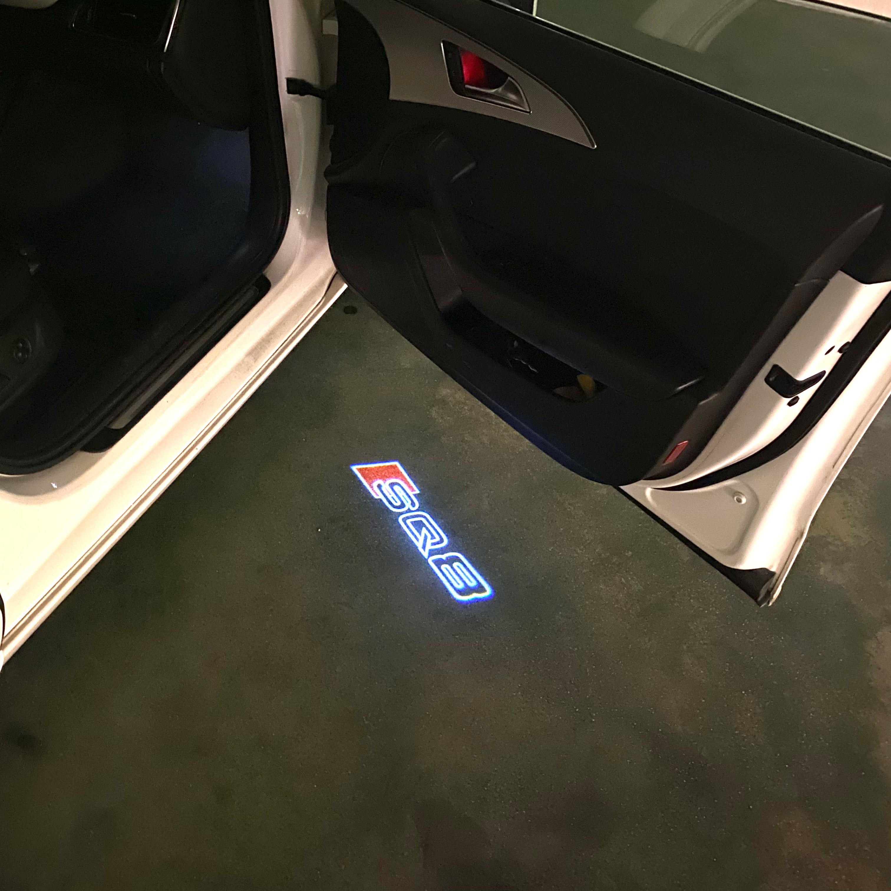 AUDI    SQ8 LOGO PROJECTOT LIGHTS  (quantity 1 = 2 Logo Films /2 door lights）Nr.12B94
