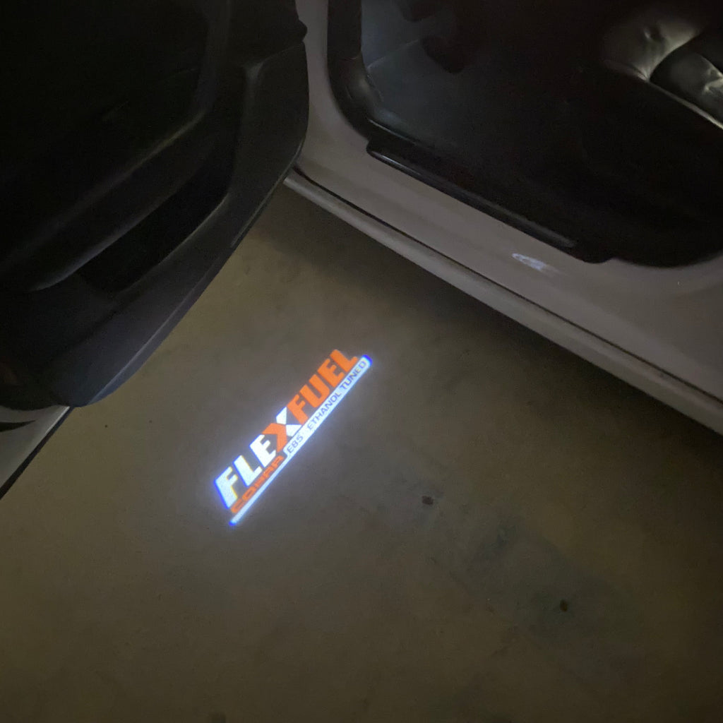 AUDI LOGO PROJECTOT LIGHTS Nr.19 (الكمية 1 = 2 Logo Films /2 أضواء الباب)