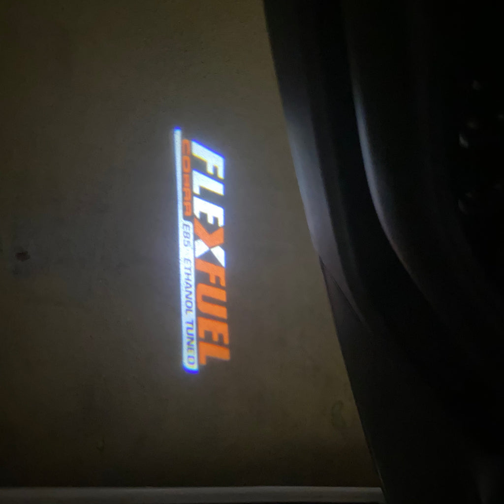 AUDI LOGO PROJECTOT LIGHTS Nr.19 (الكمية 1 = 2 Logo Films /2 أضواء الباب)
