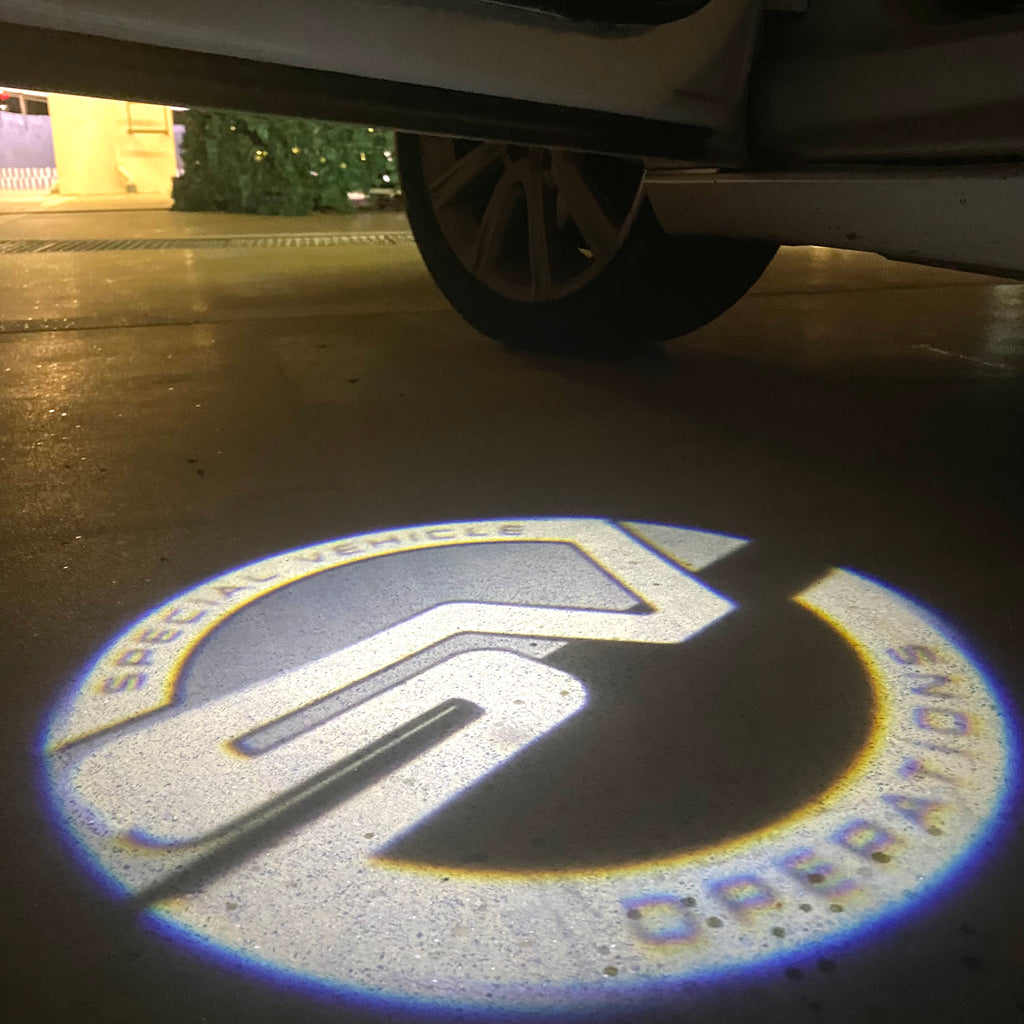 LUCES DE PROYECTOR CON LOGO Land Rover Nr.04 (cantidad 1 = 1 juegos / 2 luces de puerta)