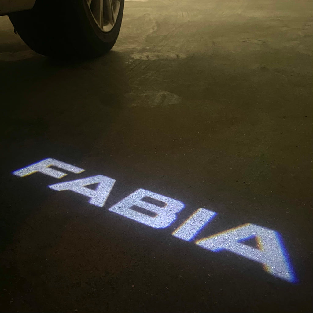 SKODA FABIA 6 Y LOGO PROJECTOT LIGHTS Nr.19 (quantité 1 = 2 Logo Films /2 feux de porte)