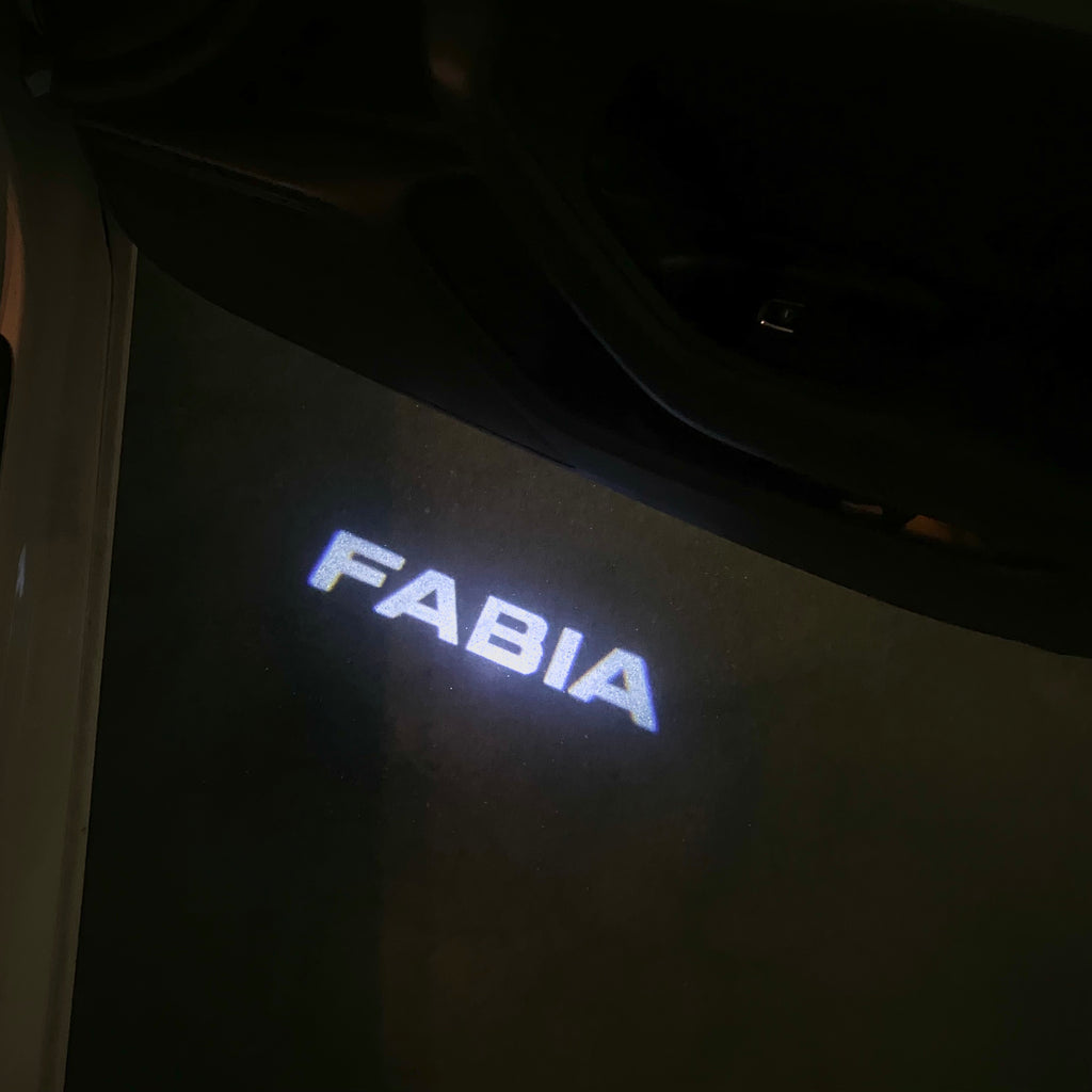 SKODA FABIA 6 Y LOGO PROJECTOT LIGHTS Nr.19 (quantité 1 = 2 Logo Films /2 feux de porte)