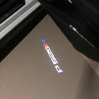 BMW M3 LOGO PROJECTOT LIGHTS Nr.24 (Menge 1 = 1 Sets/2 Türleuchten)