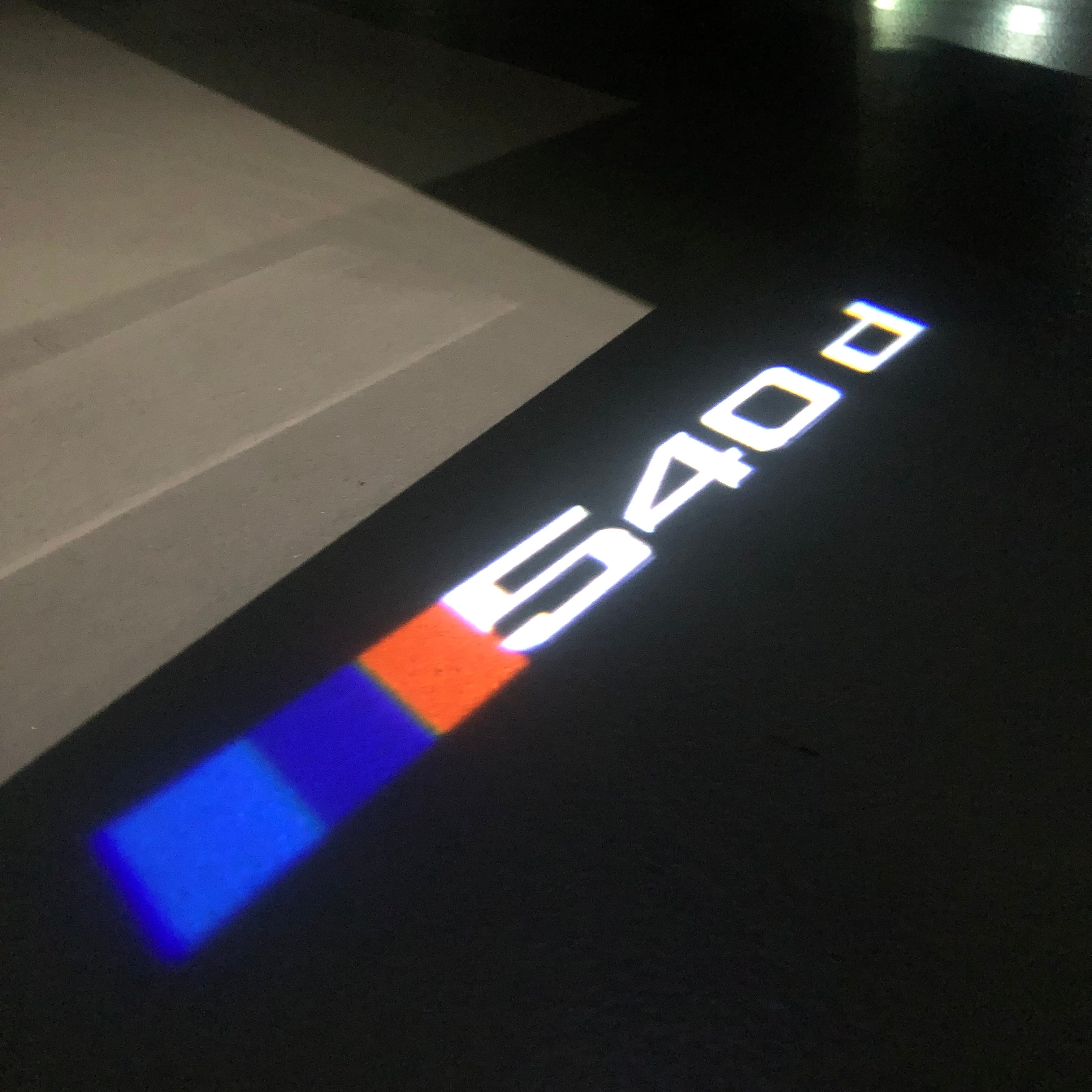 BMW M3 LOGO PROJECTOT LIGHTS Nr.24 (quantità 1 = 1 set/2 luci porta)