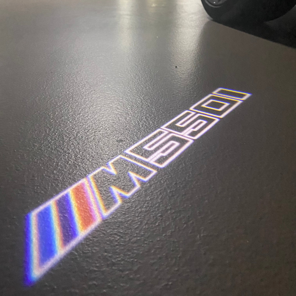 ÉCLAIRAGE DE PROJECTEUR BMW M3 LOGO Nr.24 (quantité 1 = 1 jeux / 2 feux de porte)