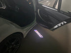 ÉCLAIRAGE DE PROJECTEUR BMW M3 LOGO Nr.24 (quantité 1 = 1 jeux / 2 feux de porte)
