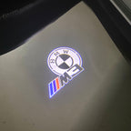 BMW M3 LOGO PROJECTOR LIGHTS Nr.24 (الكمية 1 = 1 مجموعة / 2 أضواء باب)