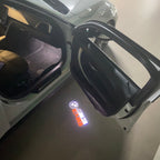 BMW M3 LOGO PROJECTOR LIGHTS Nr.24 (الكمية 1 = 1 مجموعة / 2 أضواء باب)