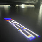 BMW M3 LOGO PROJECTOR LIGHTS Nr.24 (الكمية 1 = 1 مجموعة / 2 أضواء باب)