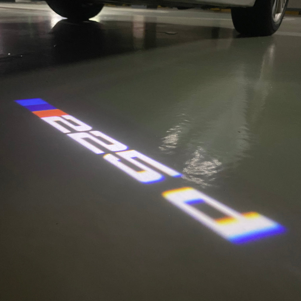 BMW M3 LOGO PROJECTOT LIGHTS Nr.24 (Menge 1 = 1 Sets/2 Türleuchten)