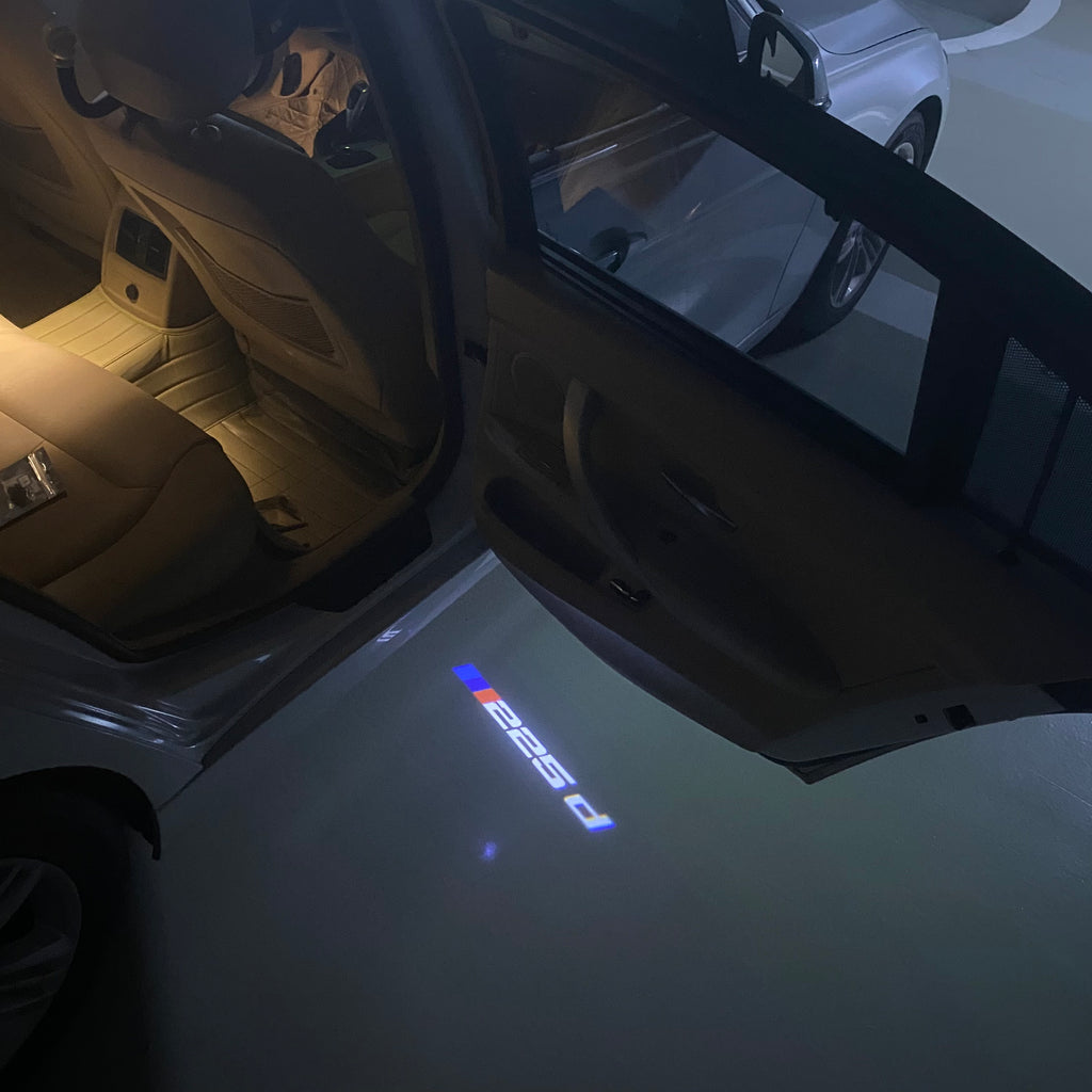 BMW M3 LOGO PROJECTOT LIGHTS Nr.24 (Menge 1 = 1 Sets/2 Türleuchten)