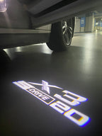 BMW M3 LOGO PROJECTOR LIGHTS Nr.24 (الكمية 1 = 1 مجموعة / 2 أضواء باب)