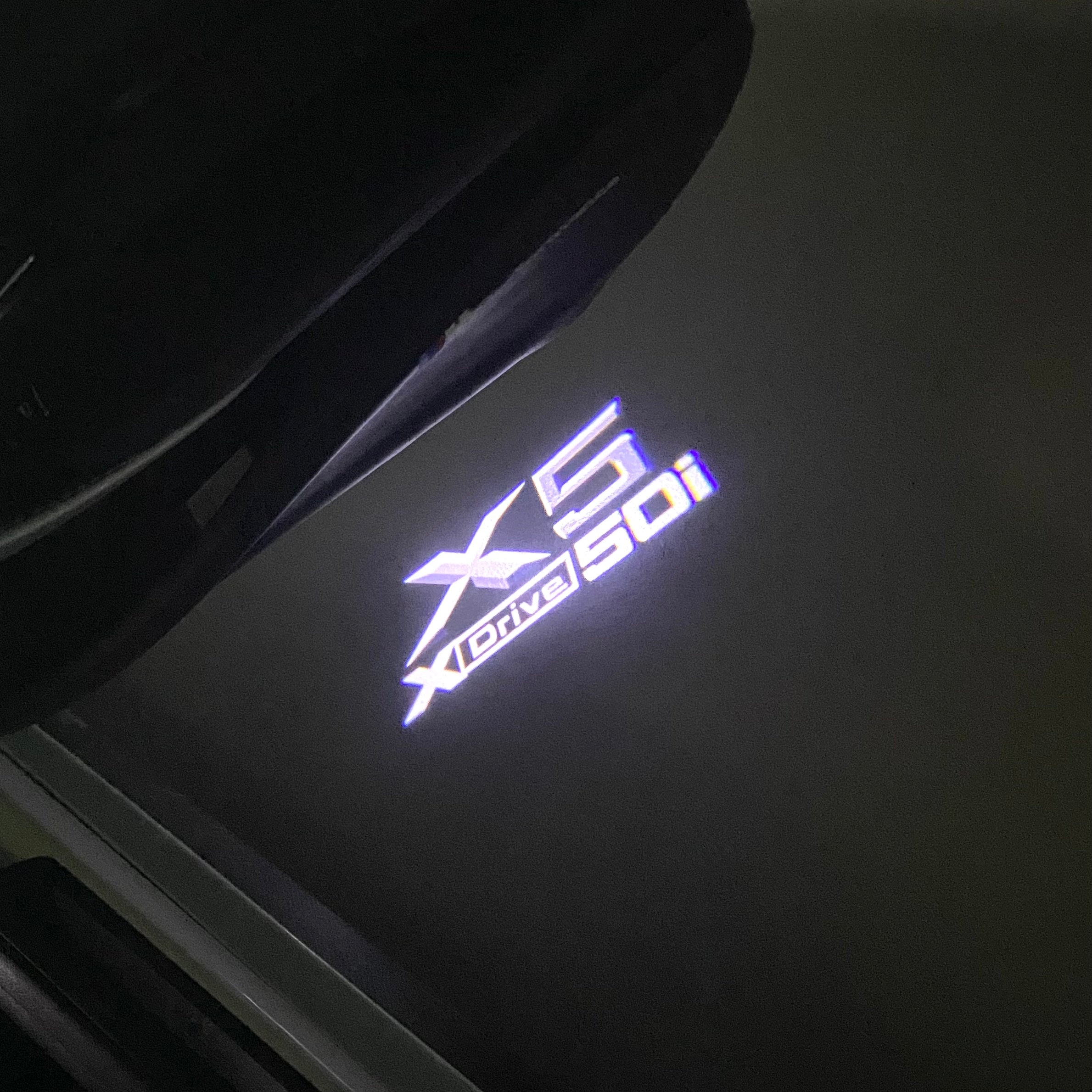 BMW  X5 XDrive 50i LOGO PROJECTOT LIGHTS (quantity 1 = 1 sets/2 door lights) Nr.6024q0t063