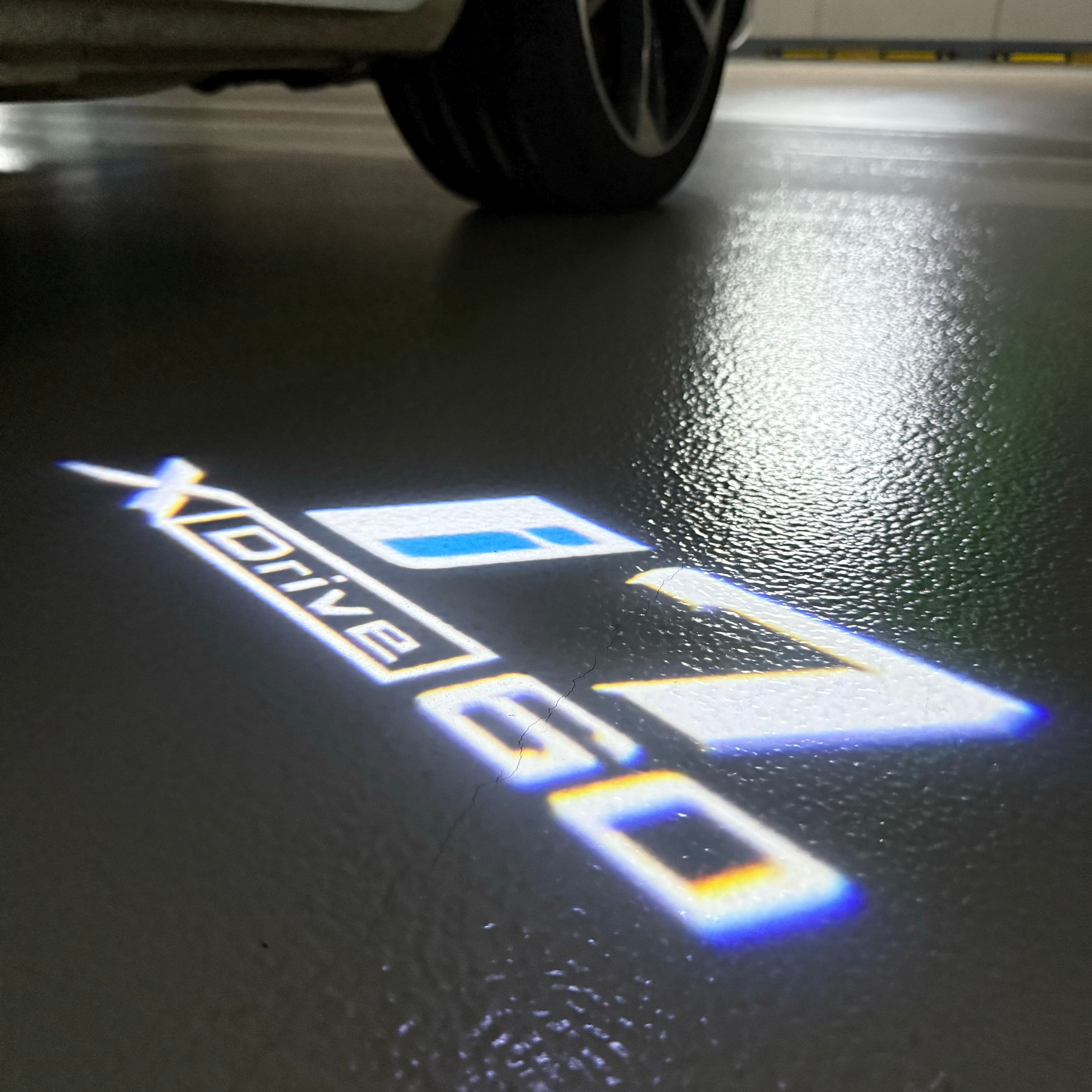 ÉCLAIRAGE DE PROJECTEUR BMW M3 LOGO Nr.24 (quantité 1 = 1 jeux / 2 feux de porte)
