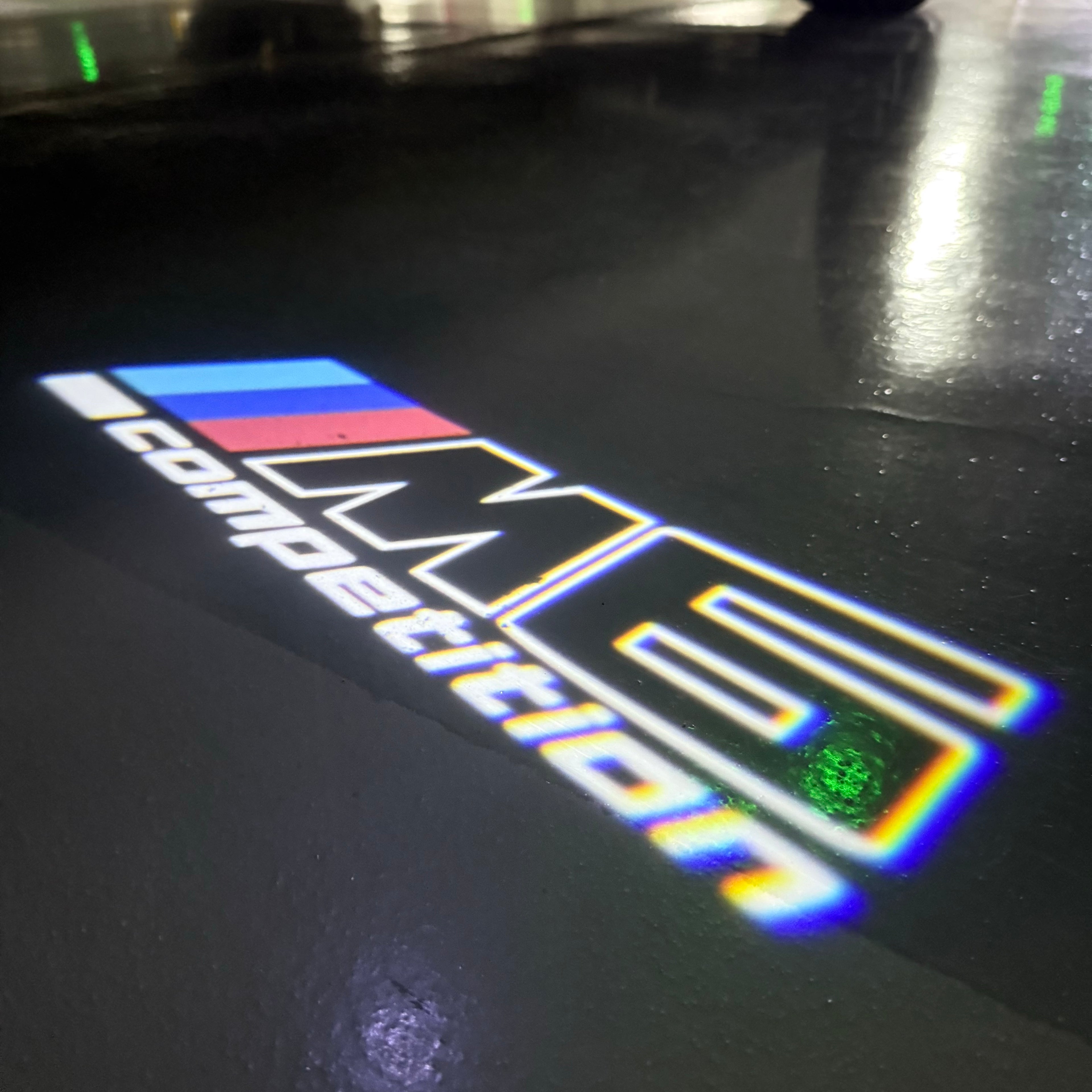 BMW M3 LOGO PROJECTOT LIGHTS Nr.24 (quantità 1 = 1 set/2 luci porta)