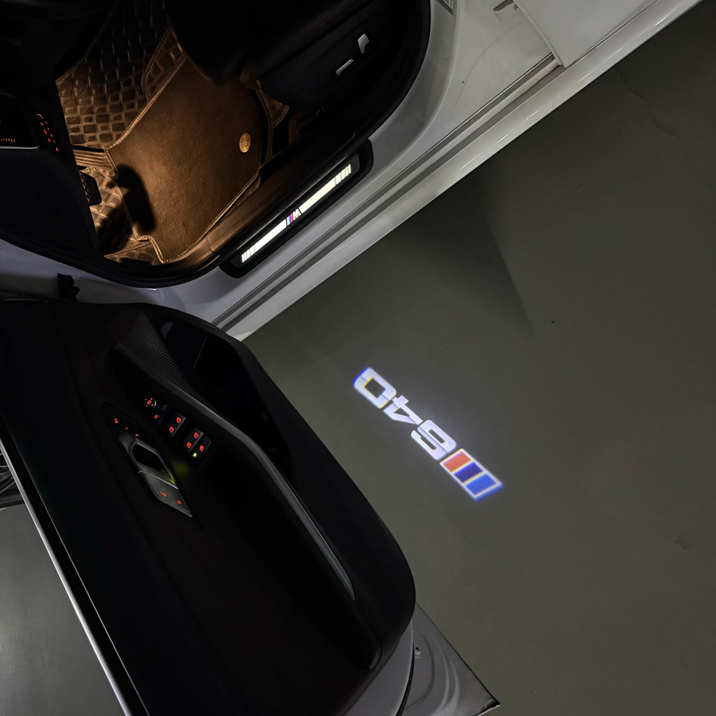 BMW M3 LOGO PROJECTOT LIGHTS Nr.24 (Menge 1 = 1 Sets/2 Türleuchten)