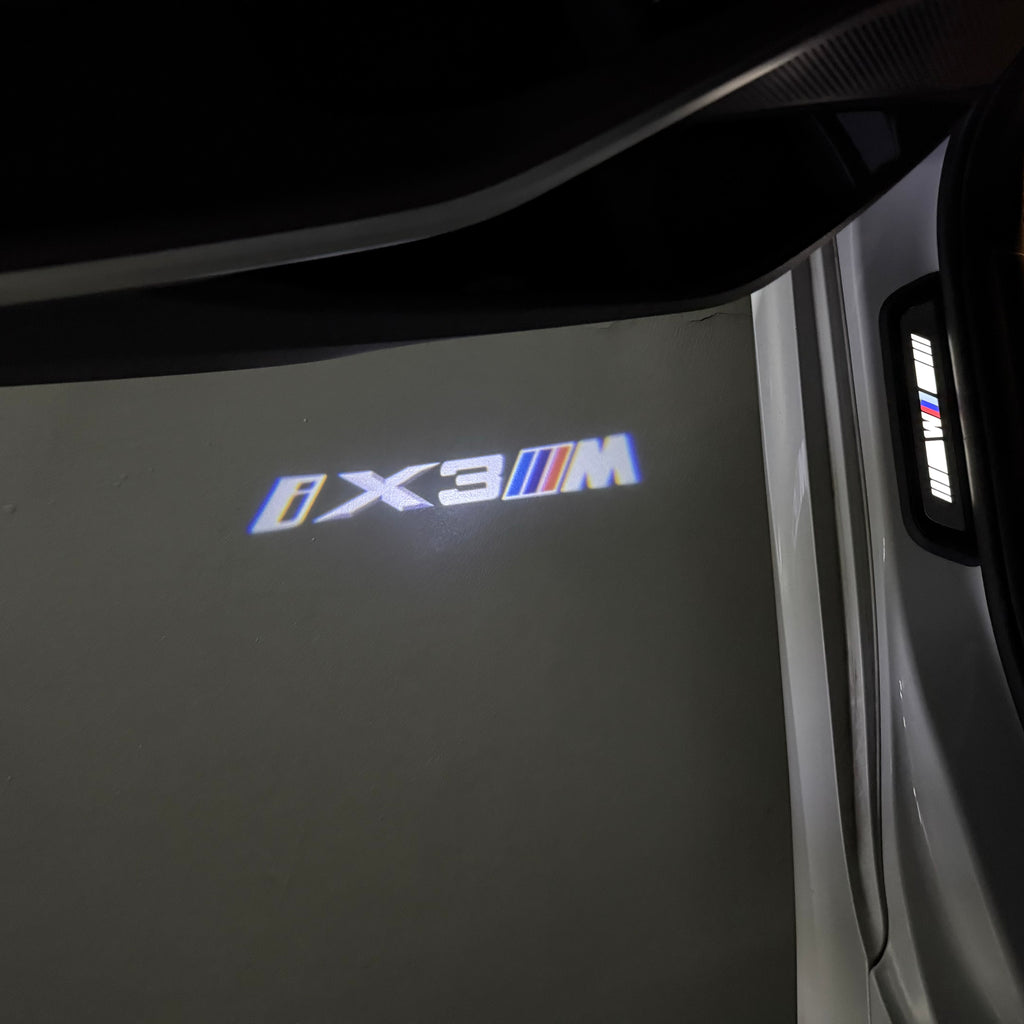 ÉCLAIRAGE DE PROJECTEUR BMW M3 LOGO Nr.24 (quantité 1 = 1 jeux / 2 feux de porte)