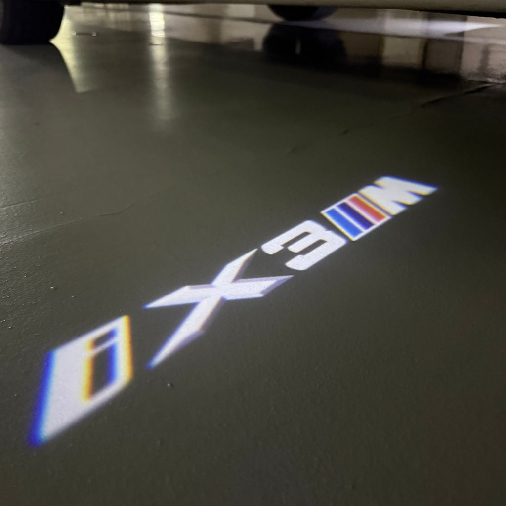 ÉCLAIRAGE DE PROJECTEUR BMW M3 LOGO Nr.24 (quantité 1 = 1 jeux / 2 feux de porte)