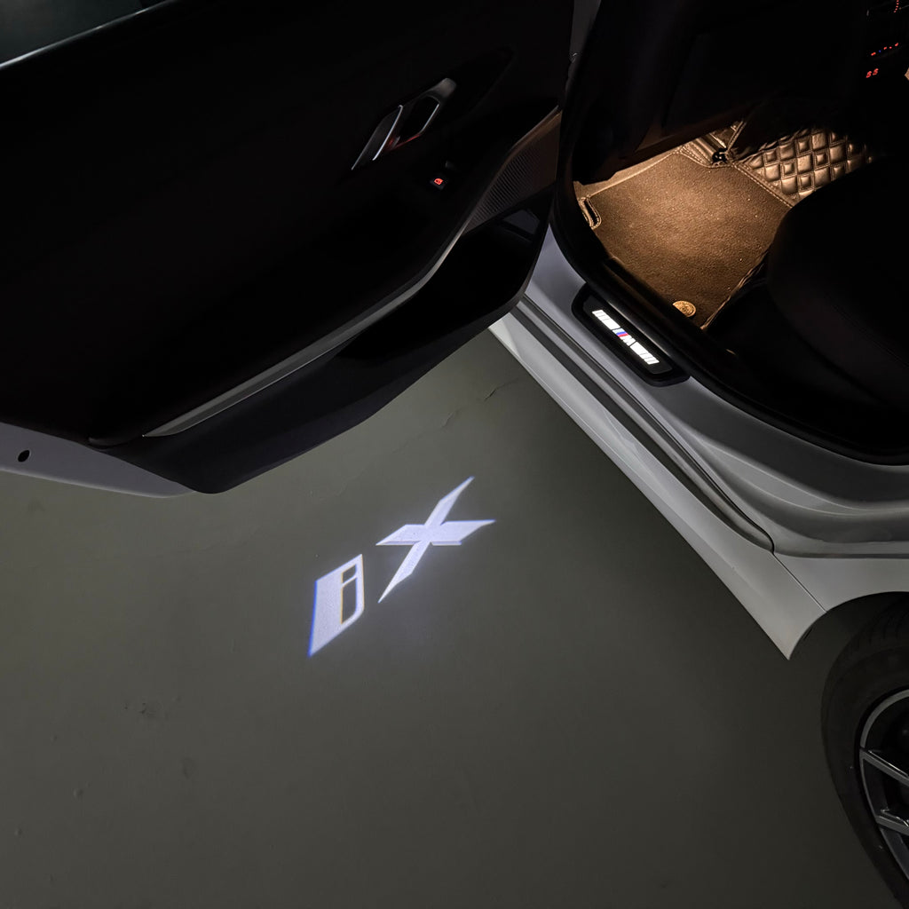 BMW M3 LOGO PROJECTOR LIGHTS Nr.24 (الكمية 1 = 1 مجموعة / 2 أضواء باب)