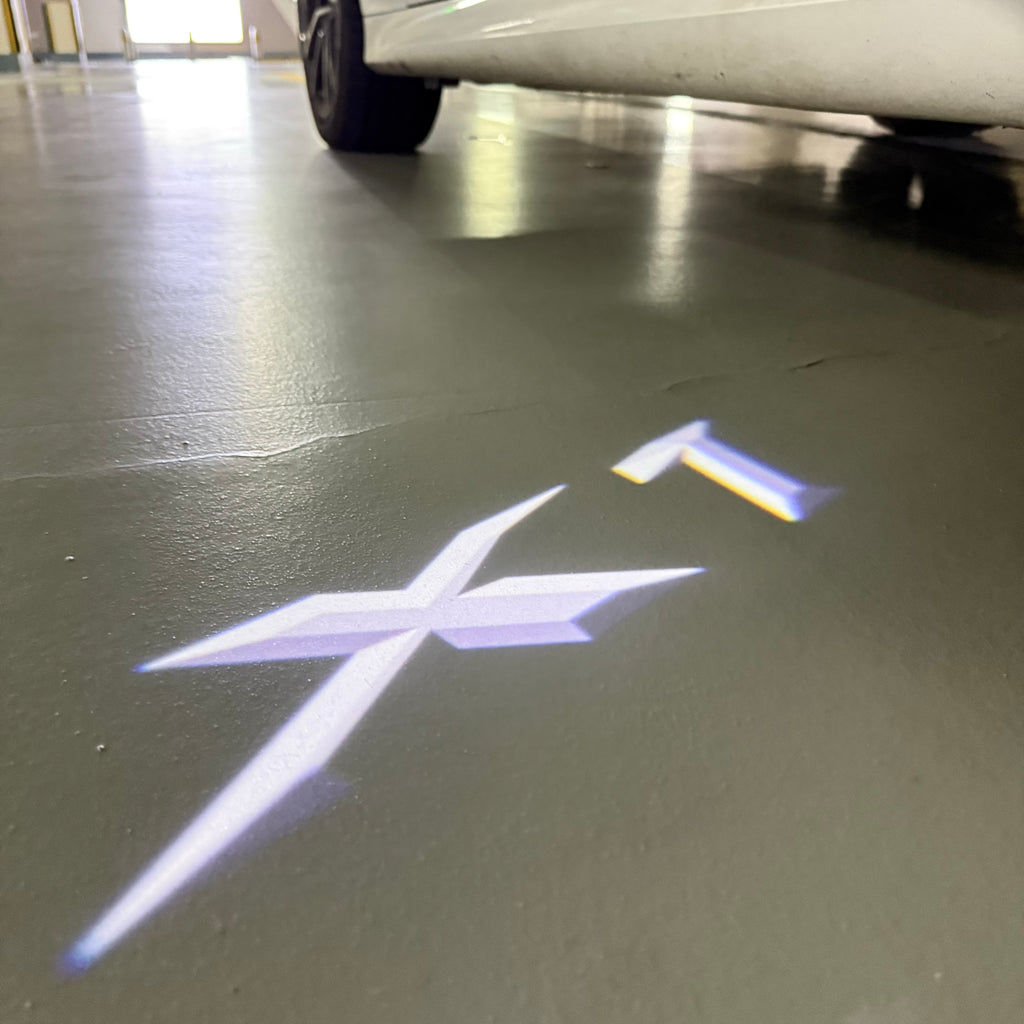 ÉCLAIRAGE DE PROJECTEUR BMW M3 LOGO Nr.24 (quantité 1 = 1 jeux / 2 feux de porte)
