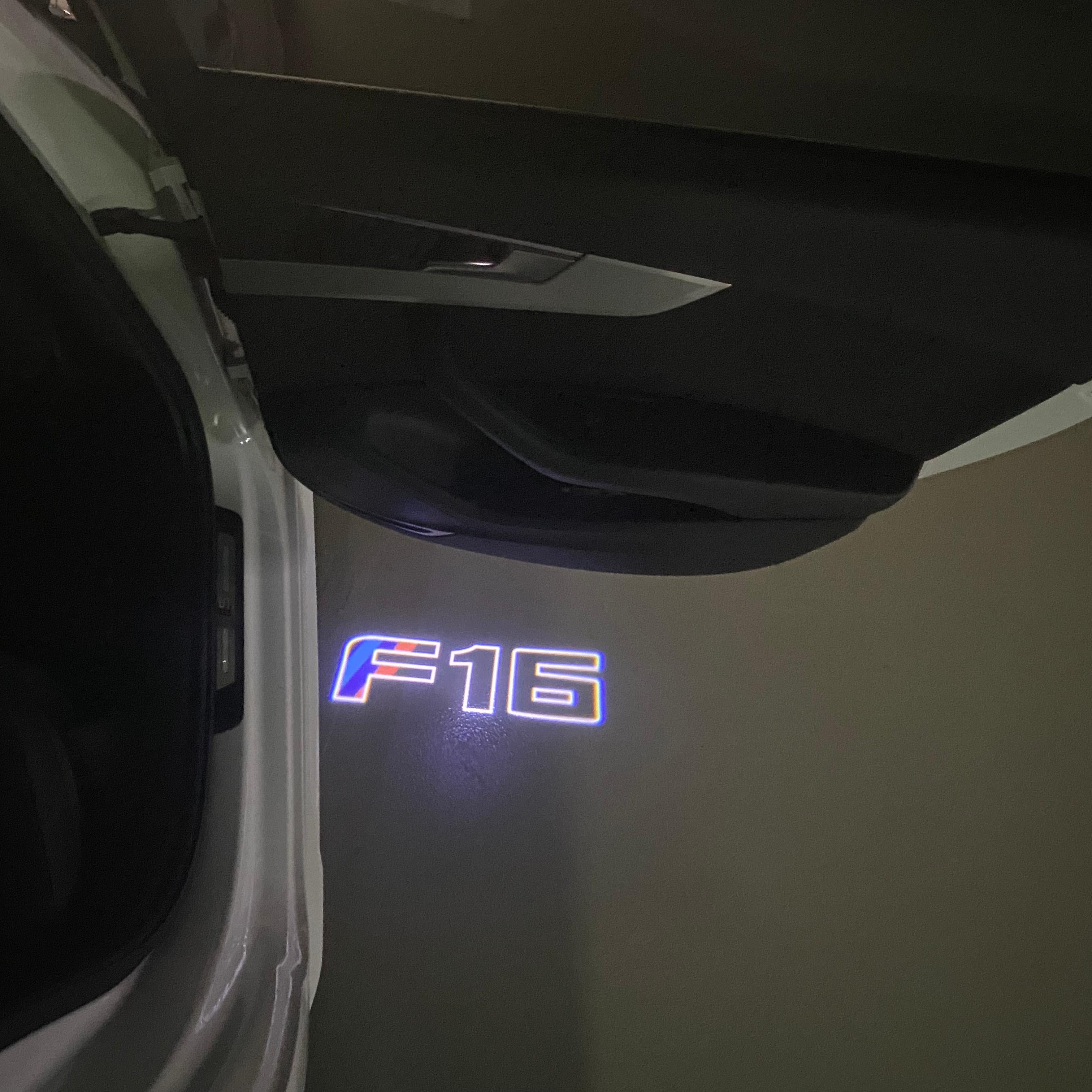 ÉCLAIRAGE DE PROJECTEUR BMW M3 LOGO Nr.24 (quantité 1 = 1 jeux / 2 feux de porte)