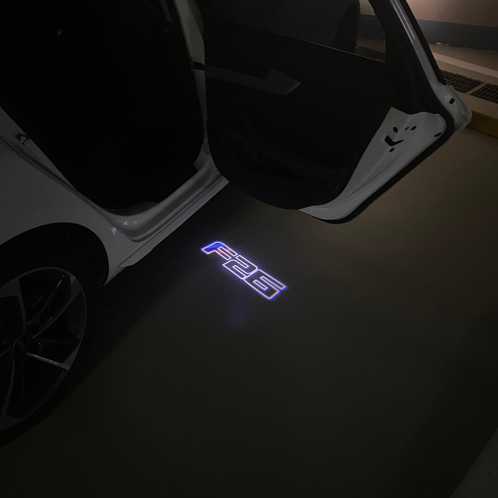 ÉCLAIRAGE DE PROJECTEUR BMW M3 LOGO Nr.24 (quantité 1 = 1 jeux / 2 feux de porte)