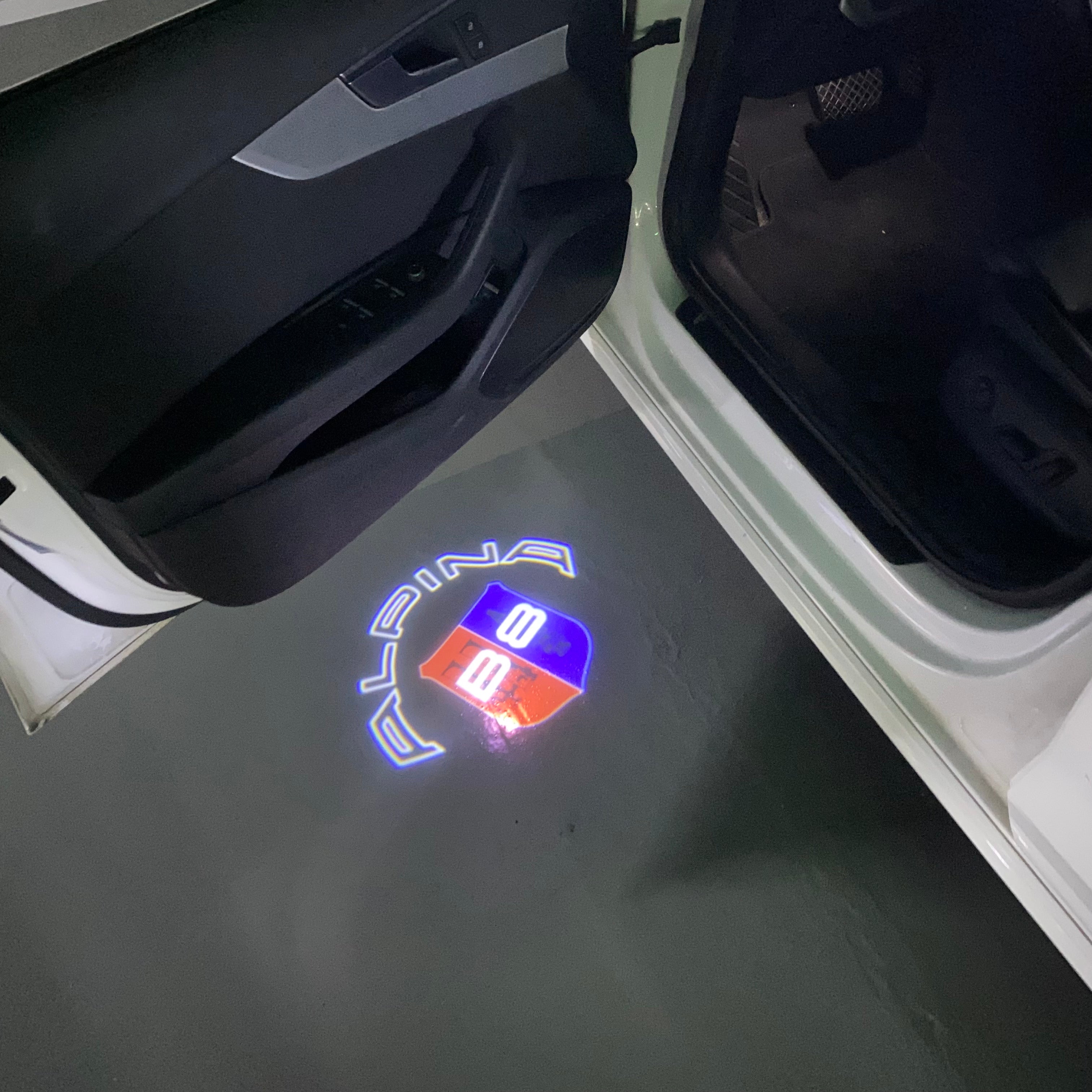 BMW LOGO PROJECTOT LIGHTS Nr.07 (Anzahl 1 = 1 Sätze / 2 Türlichter)