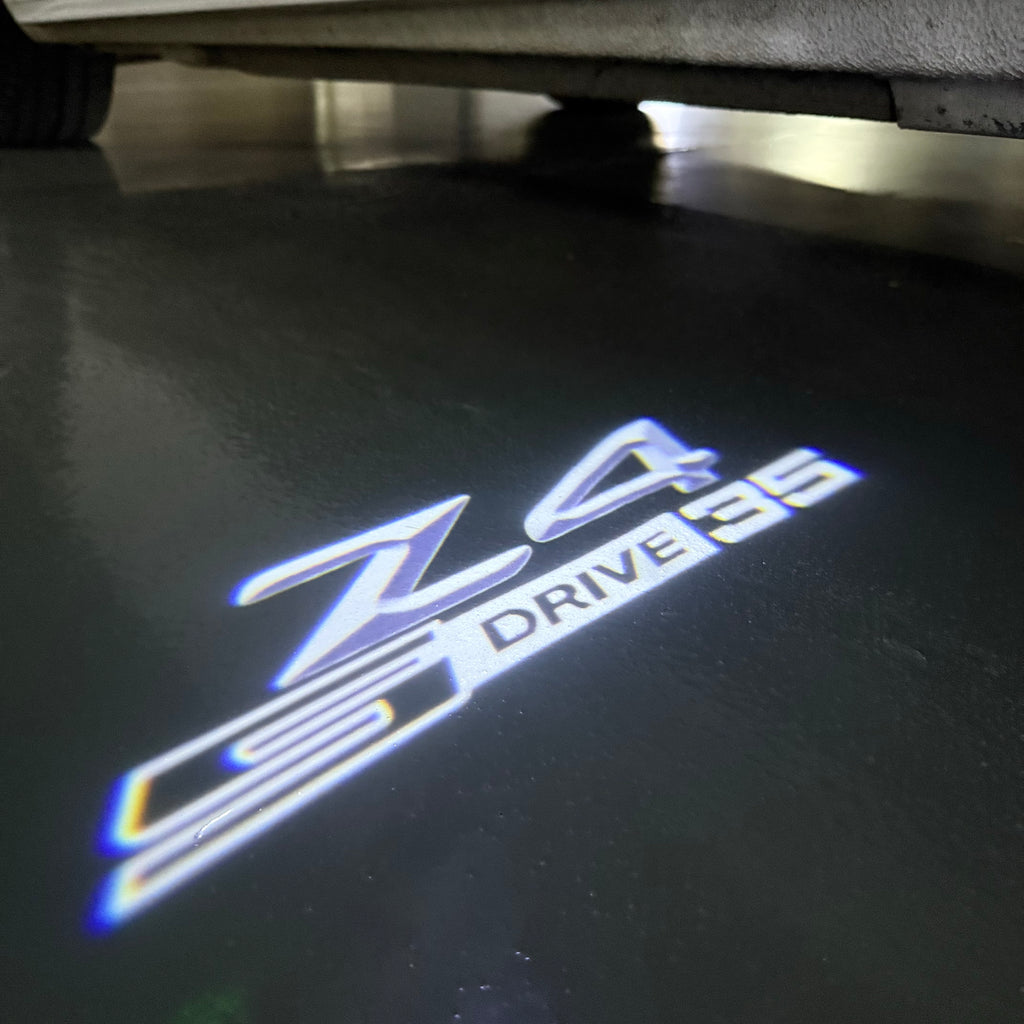 LUCES DE PROYECTOR DEL LOGOTIPO BMW M3 Nr.24 (cantidad 1 = 1 juegos / 2 luces de puerta)