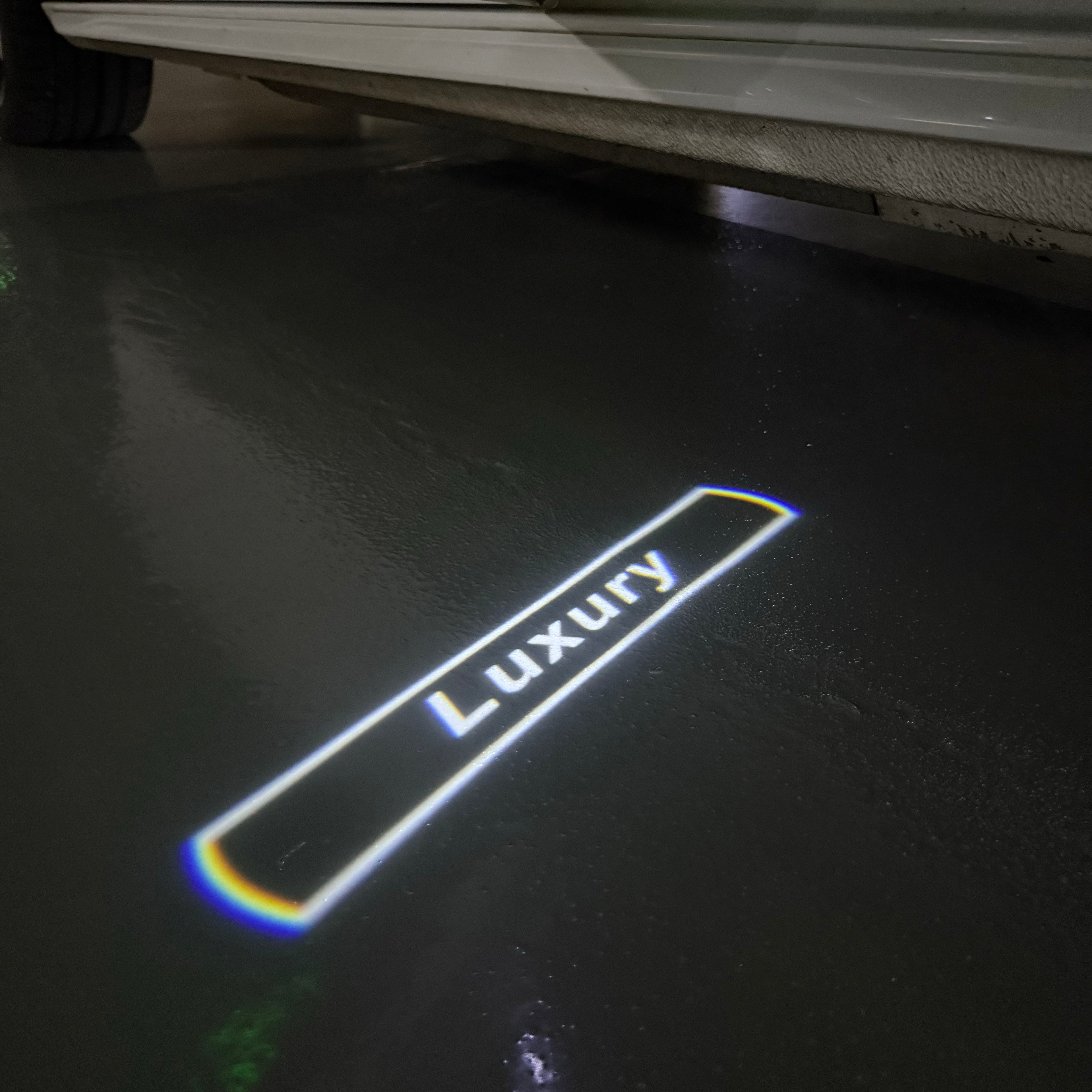 BMW M3 LOGO PROJECTOR LIGHTS Nr.24 (الكمية 1 = 1 مجموعة / 2 أضواء باب)