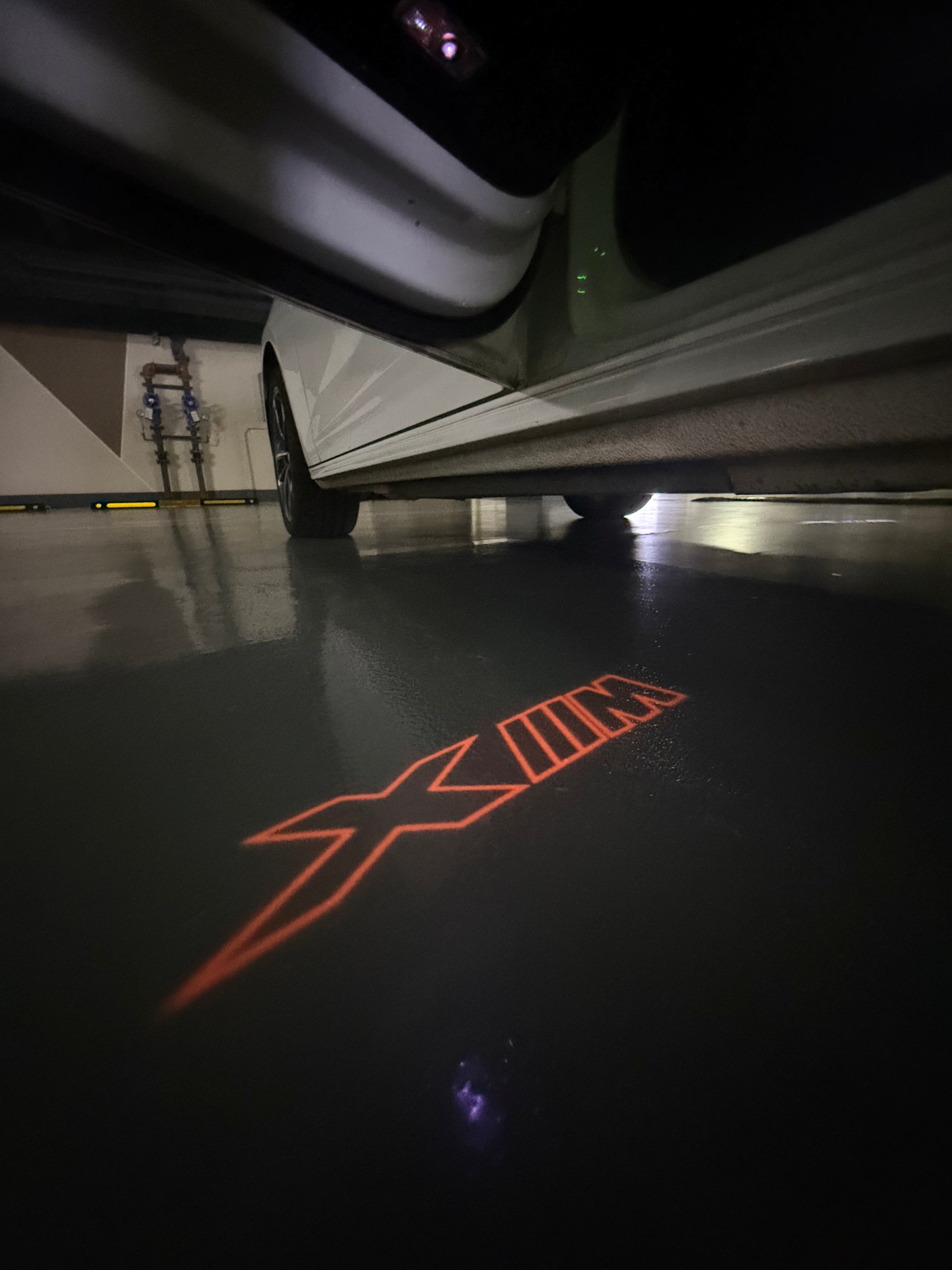 LUCES DE PROYECTOR DEL LOGOTIPO BMW M3 Nr.24 (cantidad 1 = 1 juegos / 2 luces de puerta)