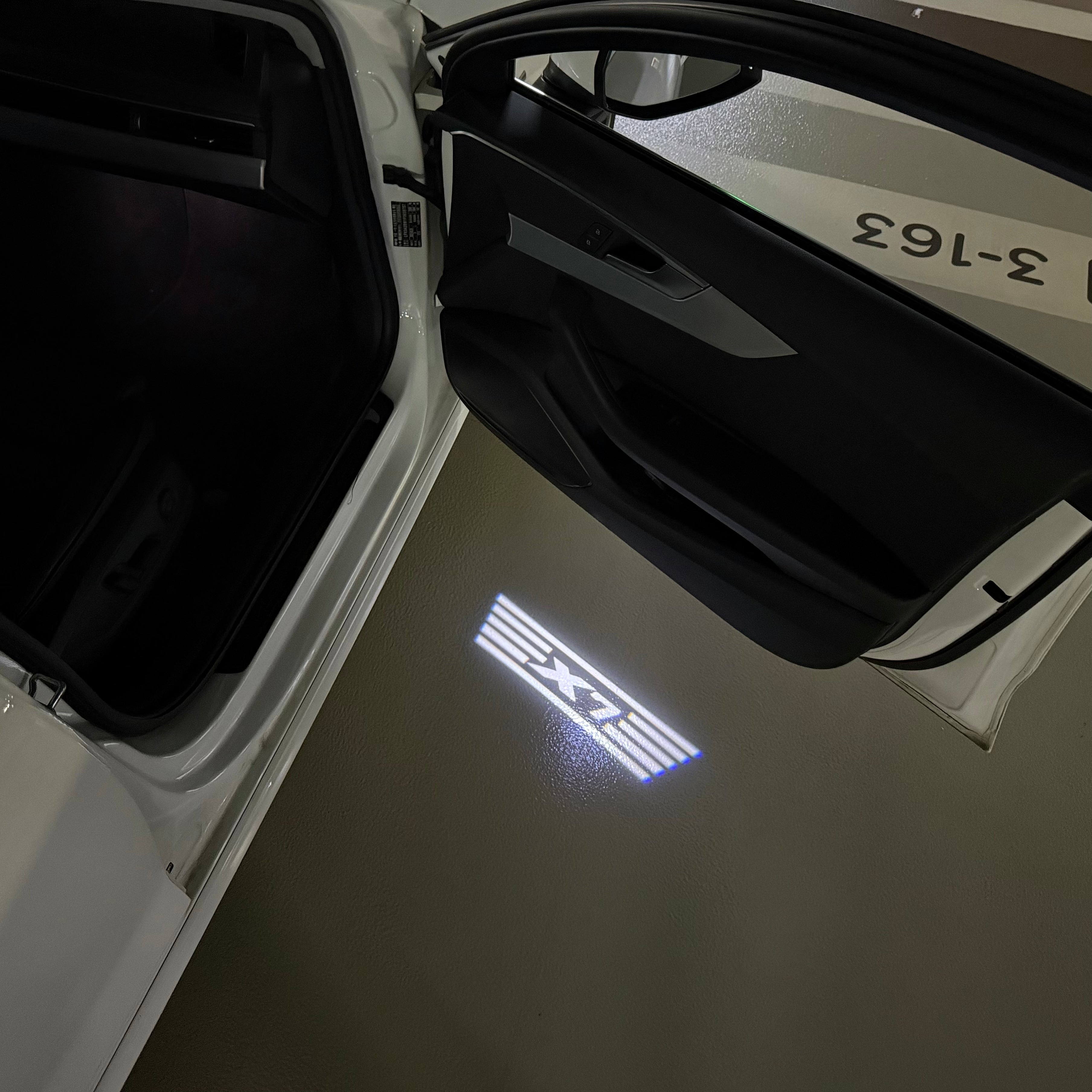 BMW  X7 LOGO PROJECTOT LIGHTS (quantity 1 = 1 sets/2 door lights) Nr.6024q0t0108