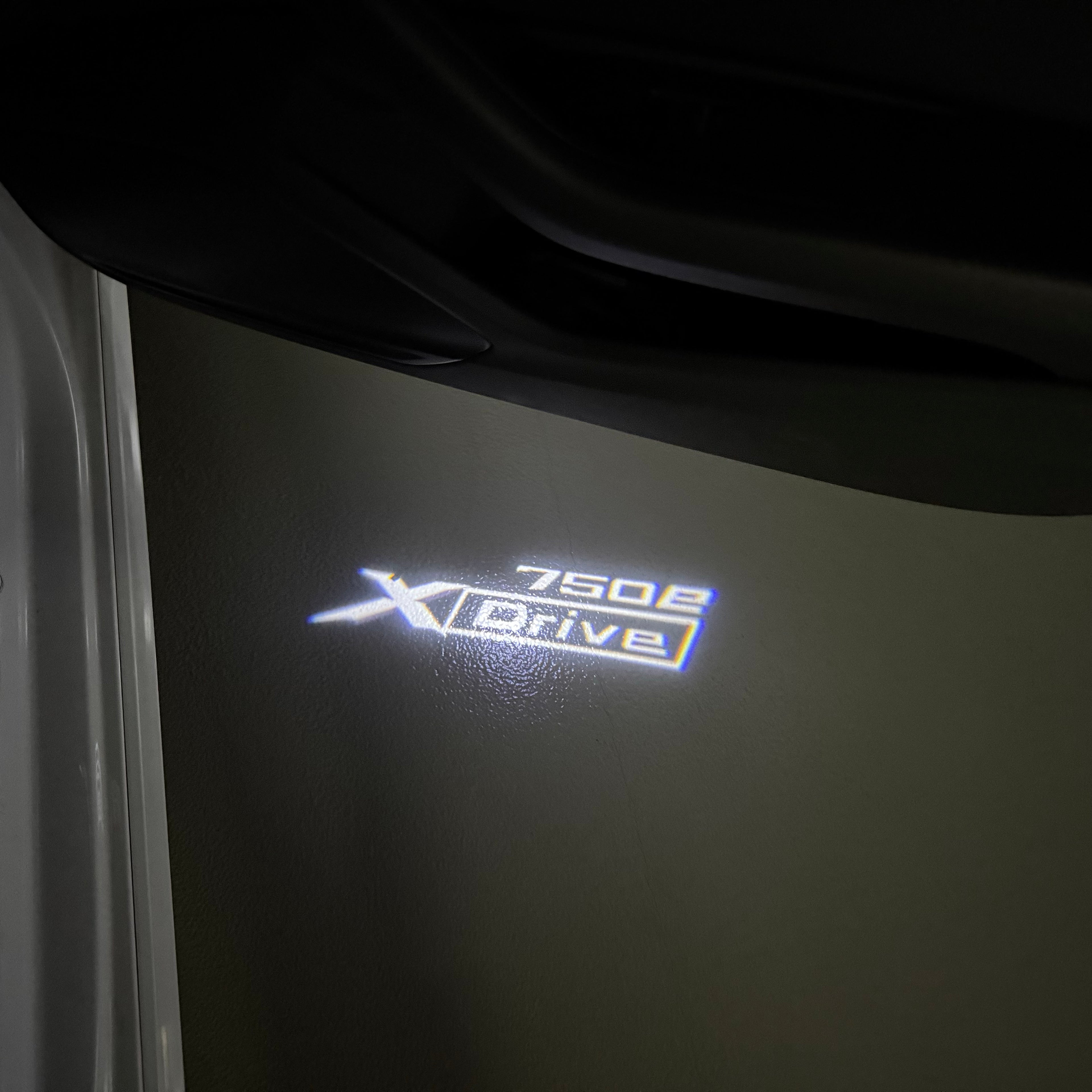 BMW M3 LOGO PROJECTOT LIGHTS Nr.24 (quantità 1 = 1 set/2 luci porta)