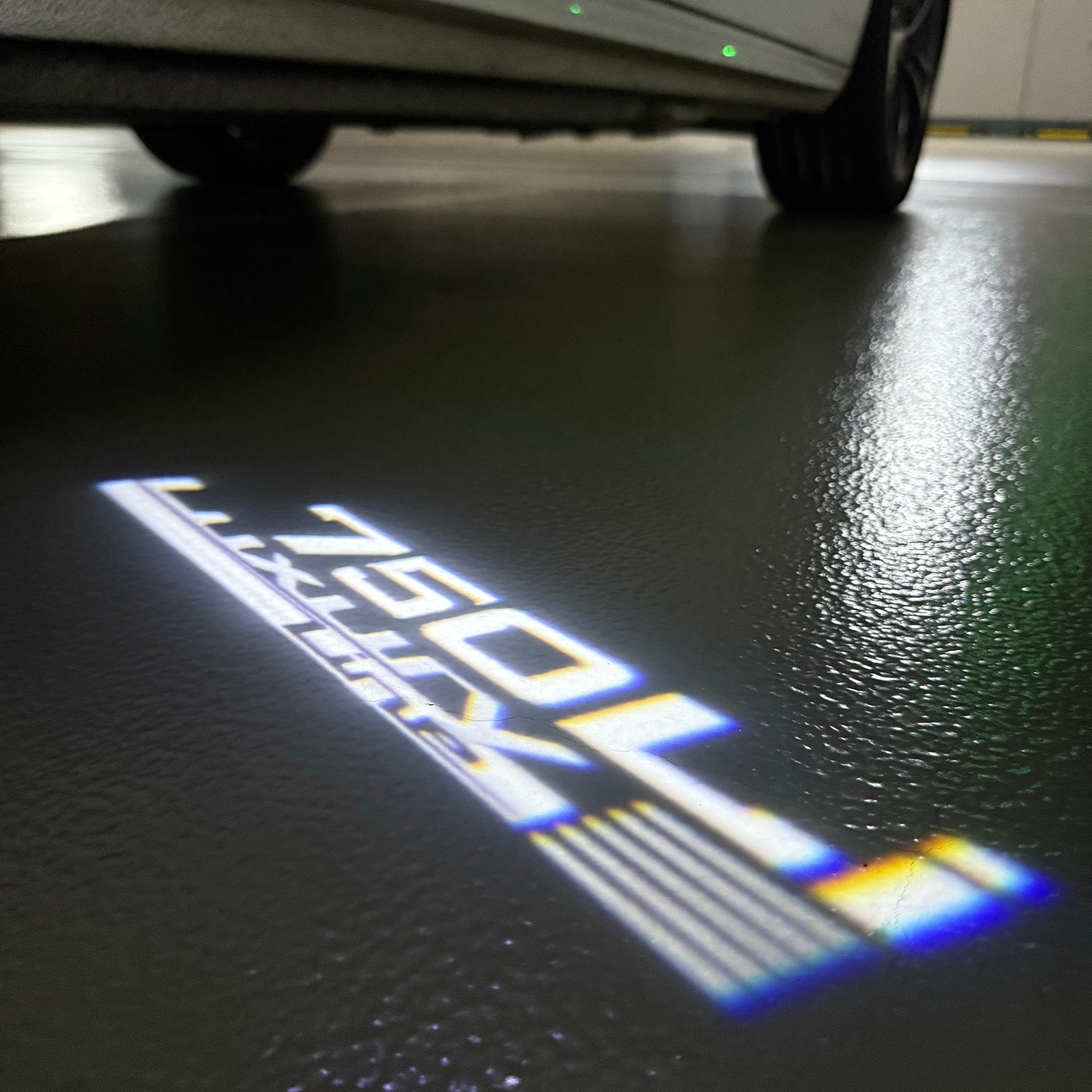 BMW M3 LOGO PROJECTOT LIGHTS Nr.24 (quantità 1 = 1 set/2 luci porta)