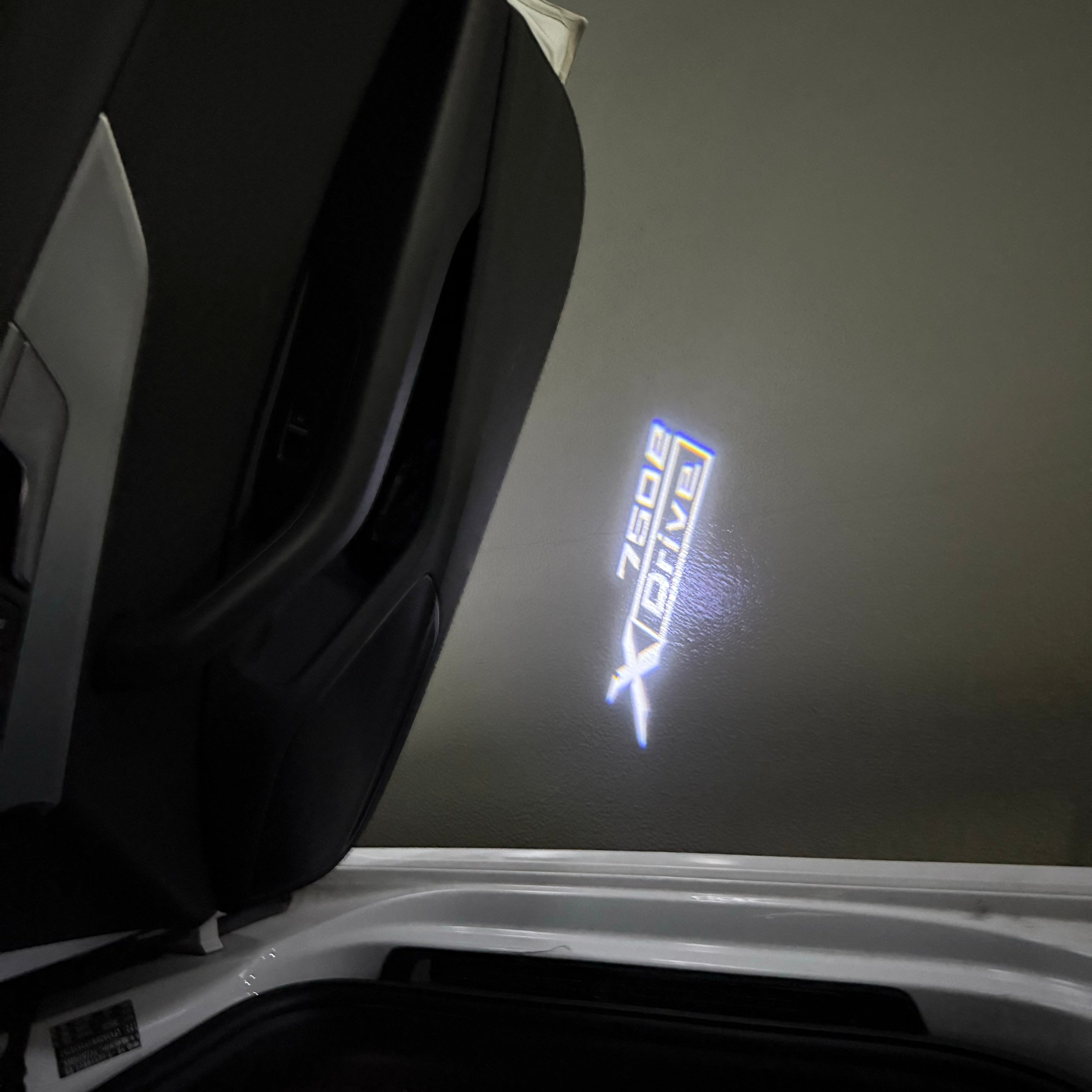 BMW M3 LOGO PROJECTOT LIGHTS Nr.24 (quantità 1 = 1 set/2 luci porta)