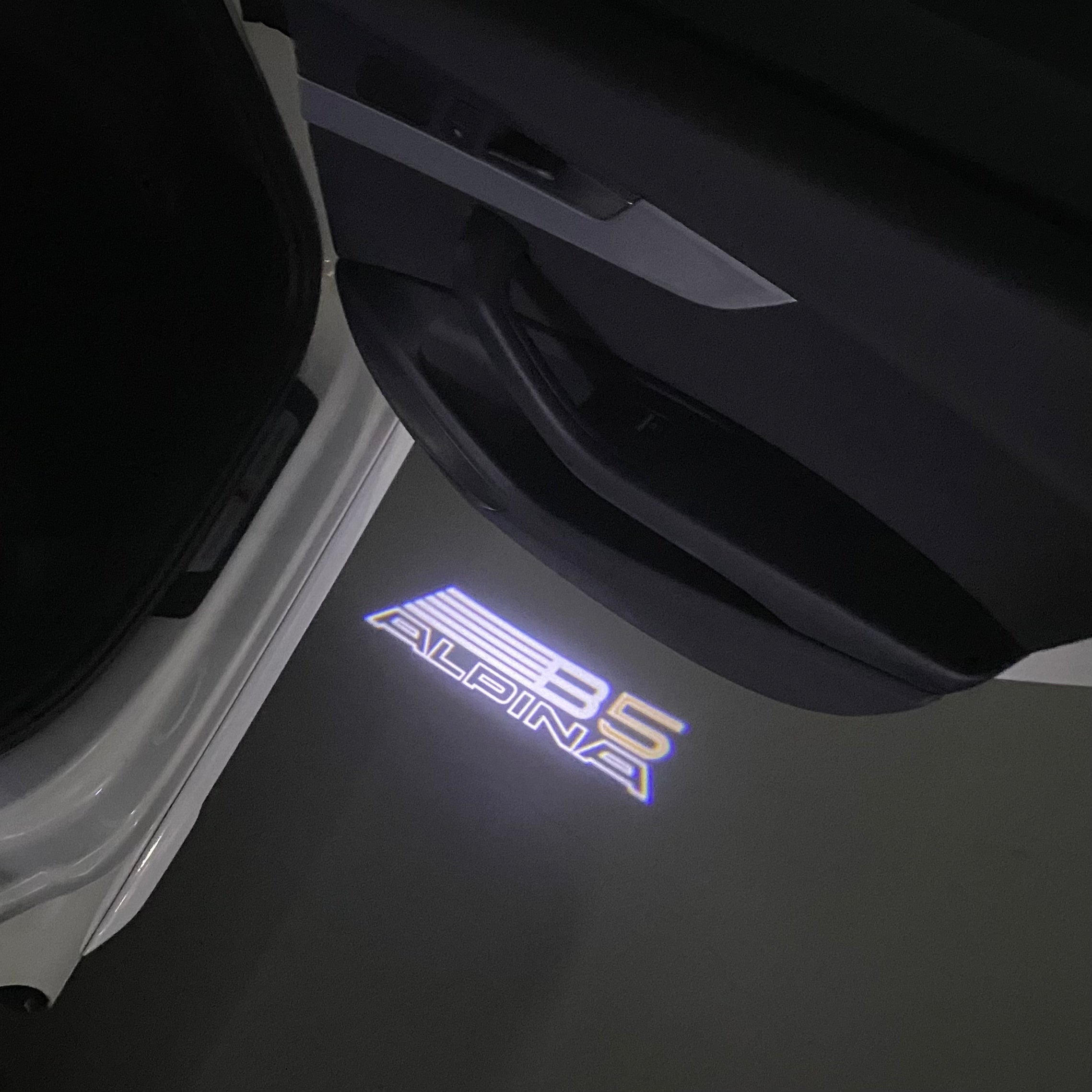 BMW LOGO PROJECTOT LIGHTS Nr.07 (Anzahl 1 = 1 Sätze / 2 Türlichter)