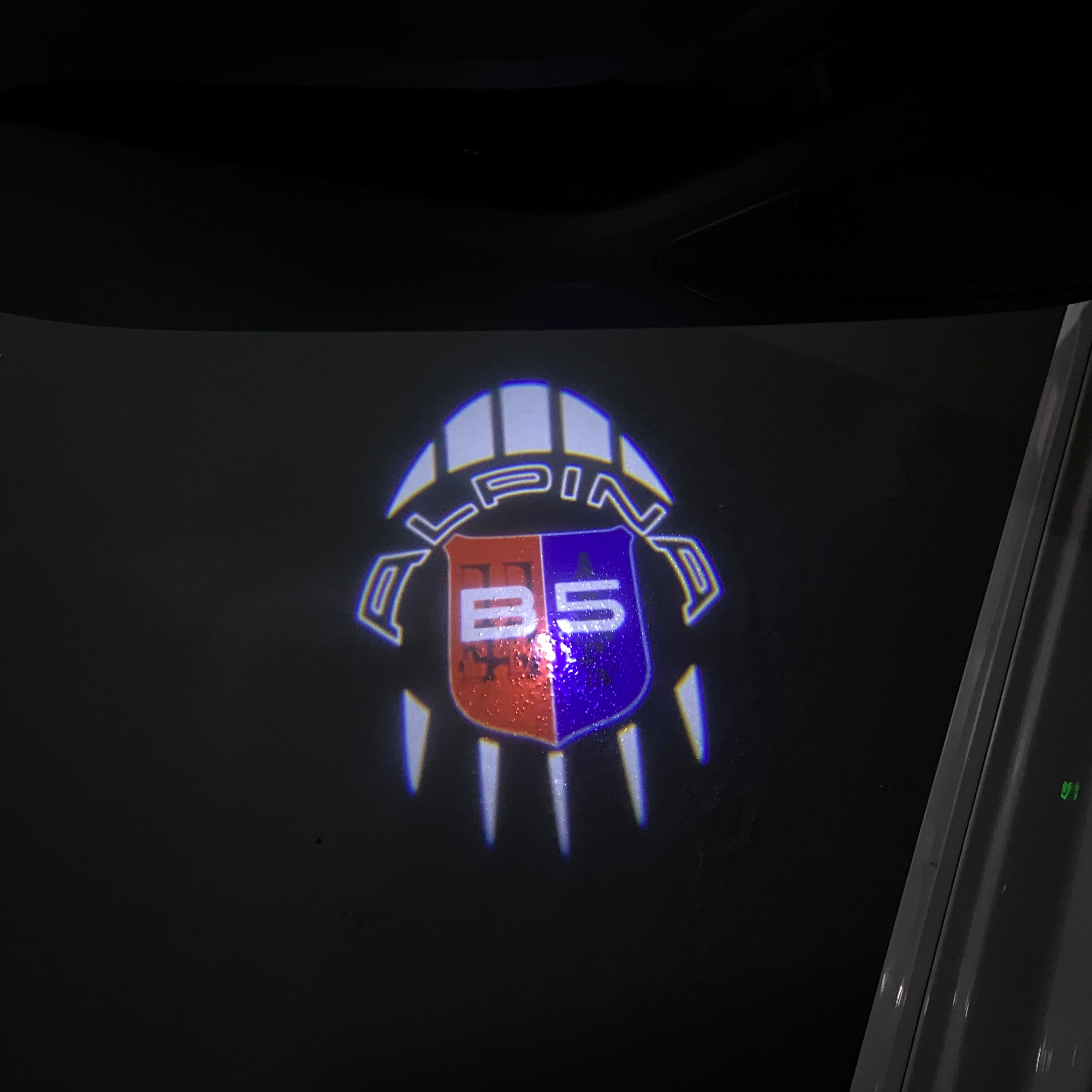 BMW LOGO PROJECTOT LIGHTS Nr.07 (Anzahl 1 = 1 Sätze / 2 Türlichter)