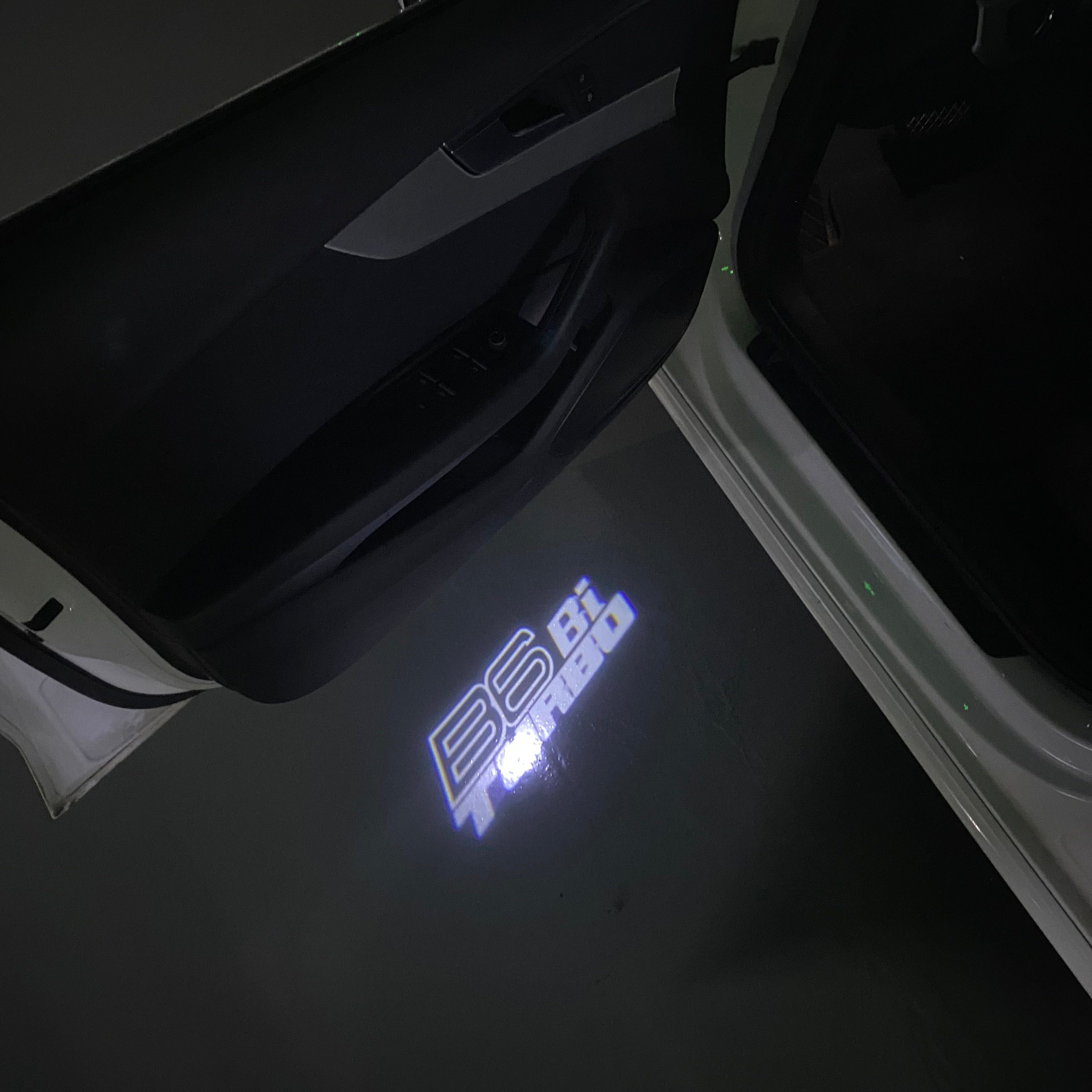 BMW LOGO PROJECTOT LIGHTS Nr.07 (Anzahl 1 = 1 Sätze / 2 Türlichter)