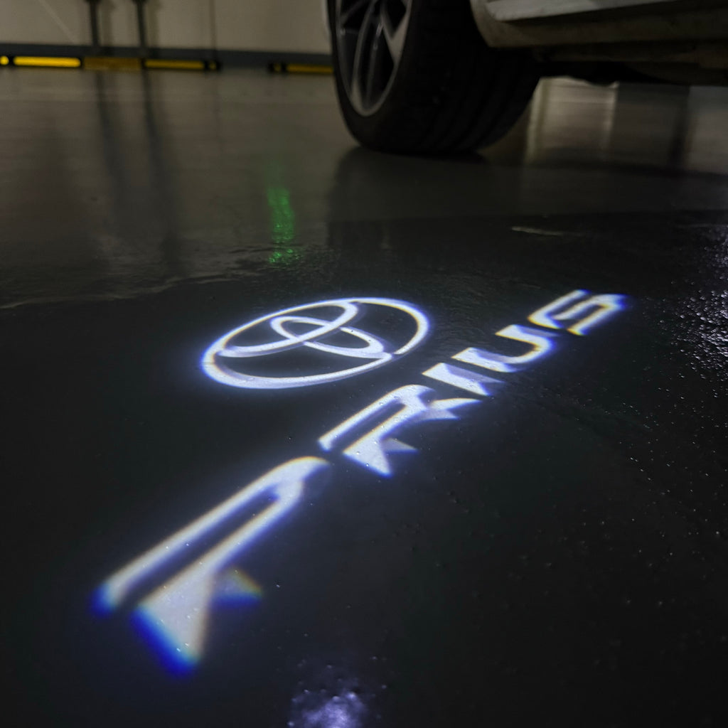 Toyota LOGO PROJECROTR LIGHTS Nr.02 (quantité 1 = 1 ensembles / 2 feux de porte)
