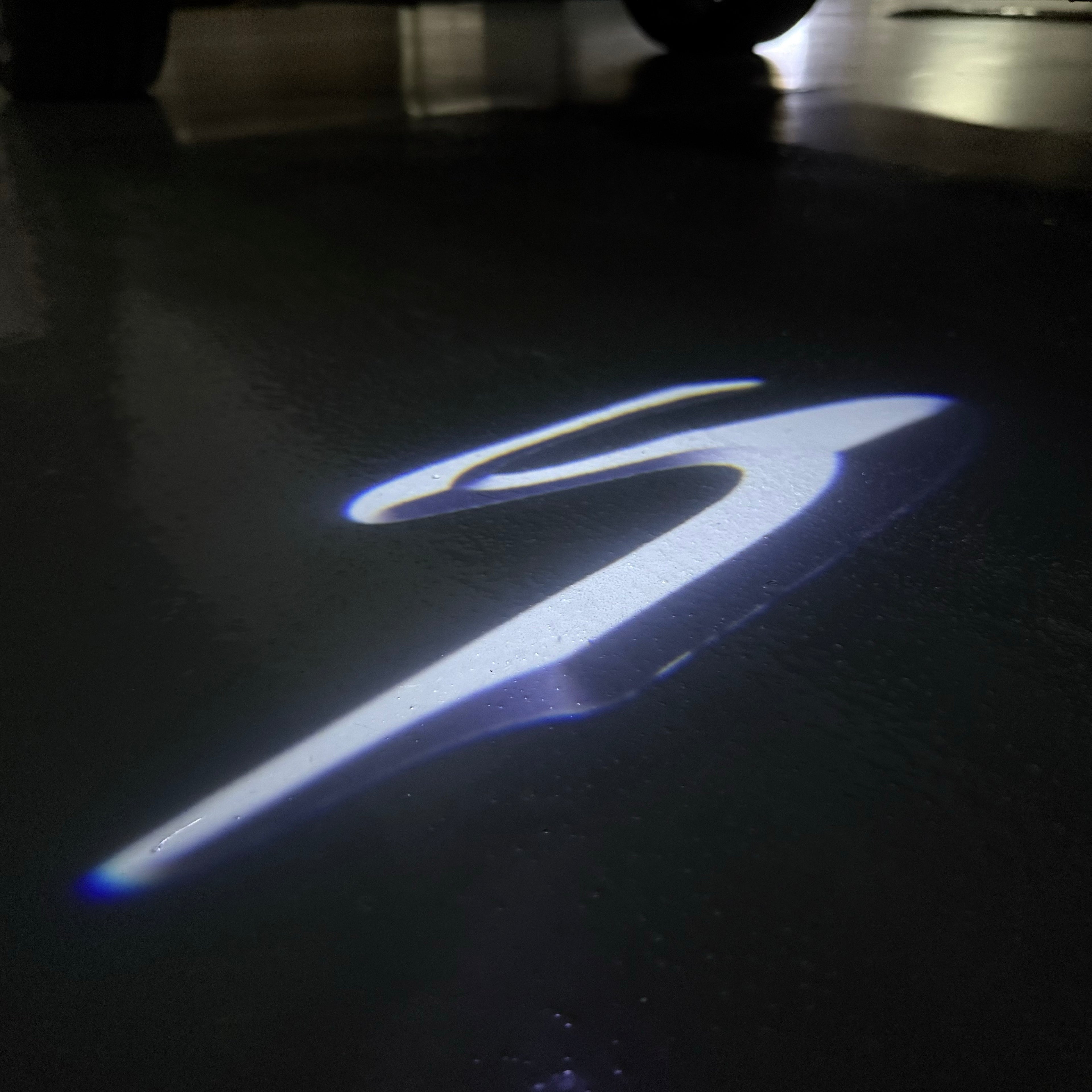 Toyota LOGO PROJECROTR LIGHTS Nr.02 (quantité 1 = 1 ensembles / 2 feux de porte)