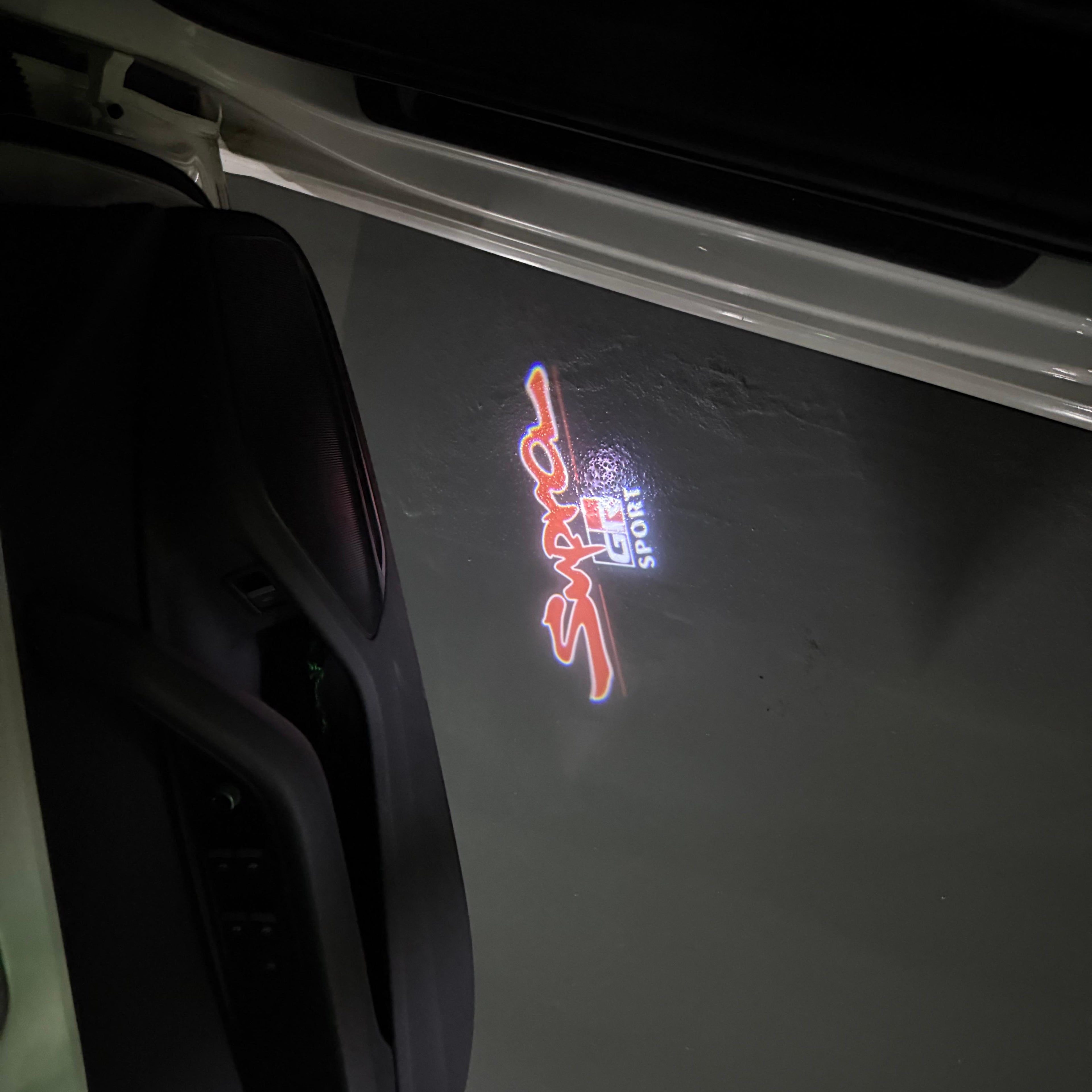 Toyota LOGO PROJECROTR LIGHTS Nr.02 (quantité 1 = 1 ensembles / 2 feux de porte)