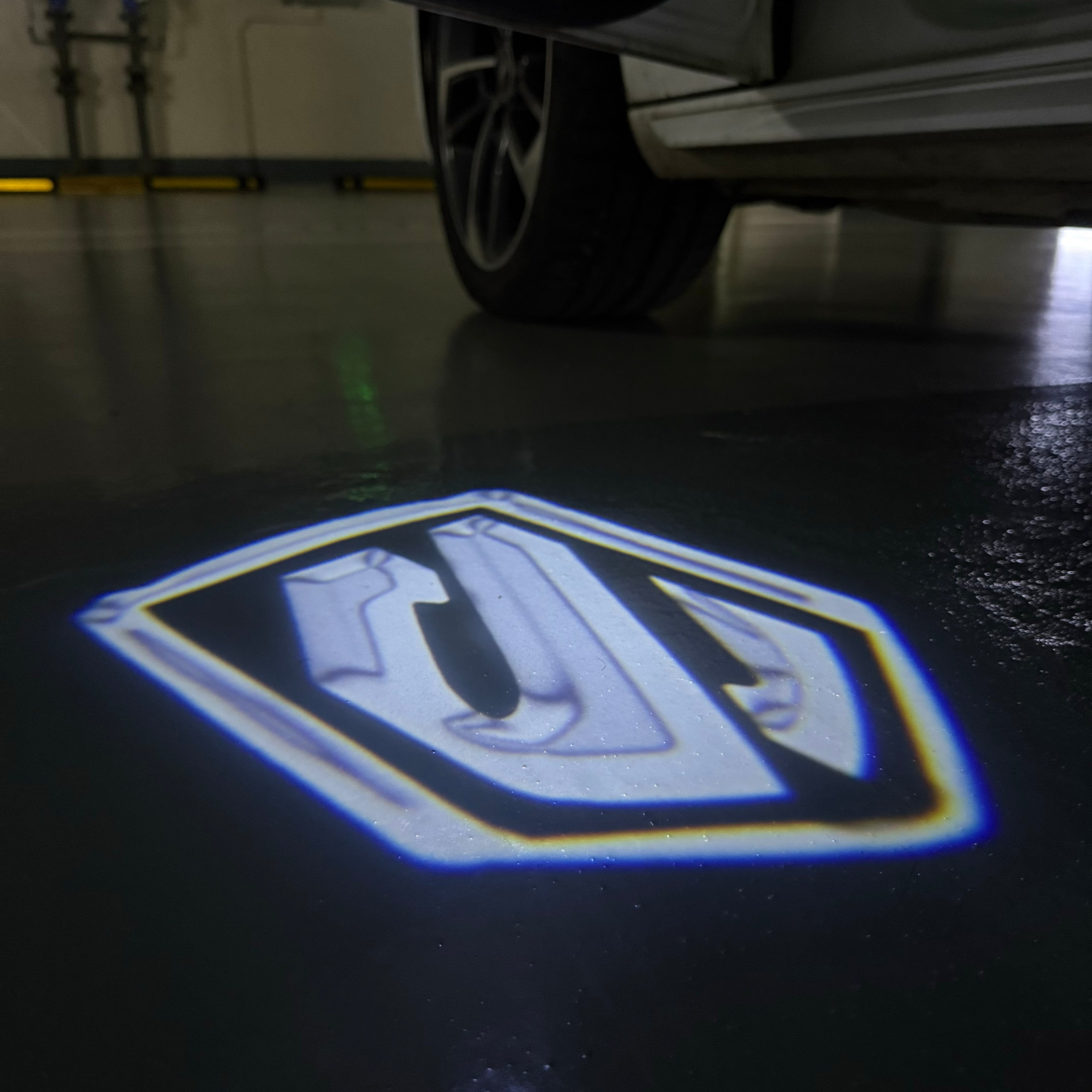 Toyota LOGO PROJECROTR LIGHTS Nr.02 (quantité 1 = 1 ensembles / 2 feux de porte)