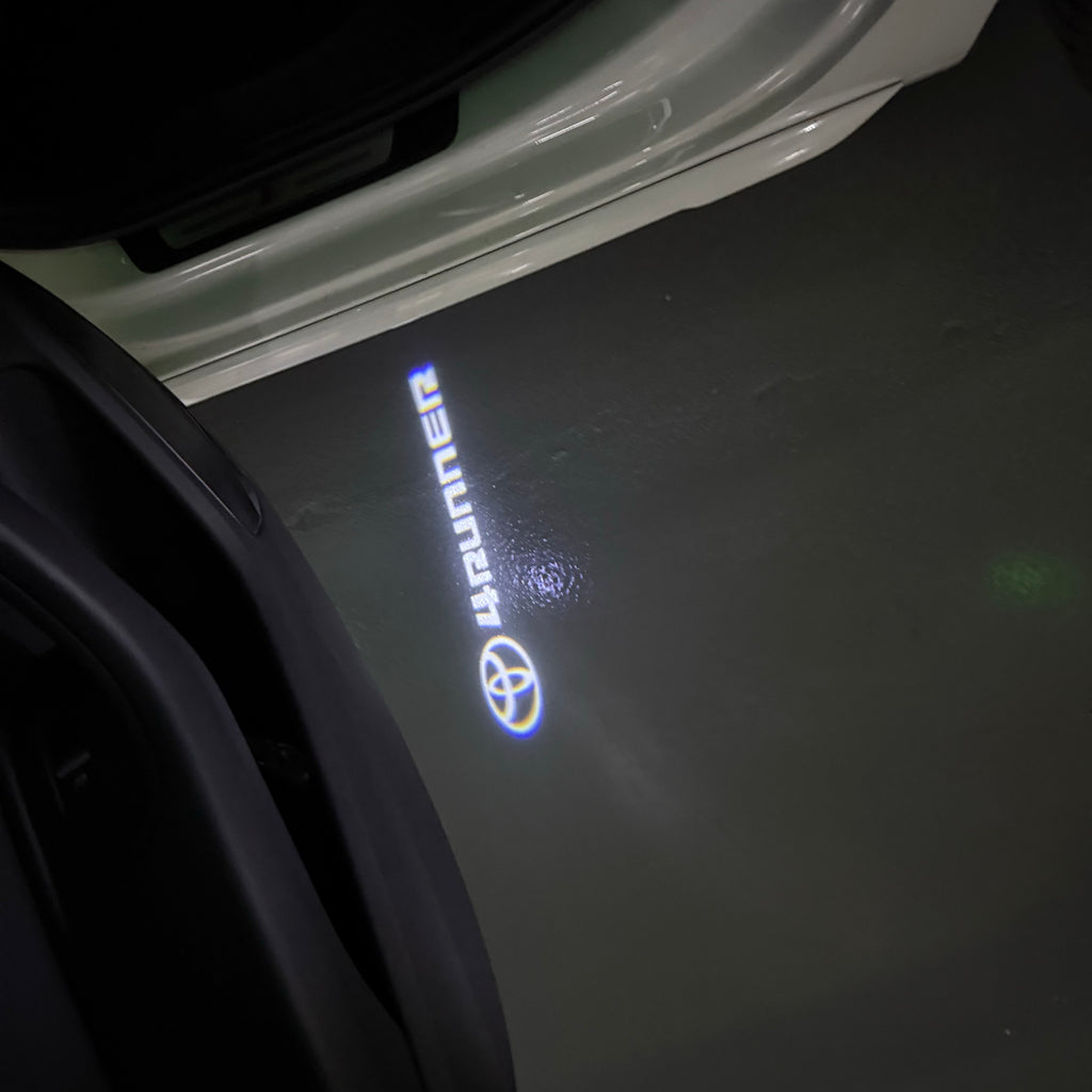 Toyota LOGO PROJECROTR LIGHTS Nr.02 (quantité 1 = 1 ensembles / 2 feux de porte)