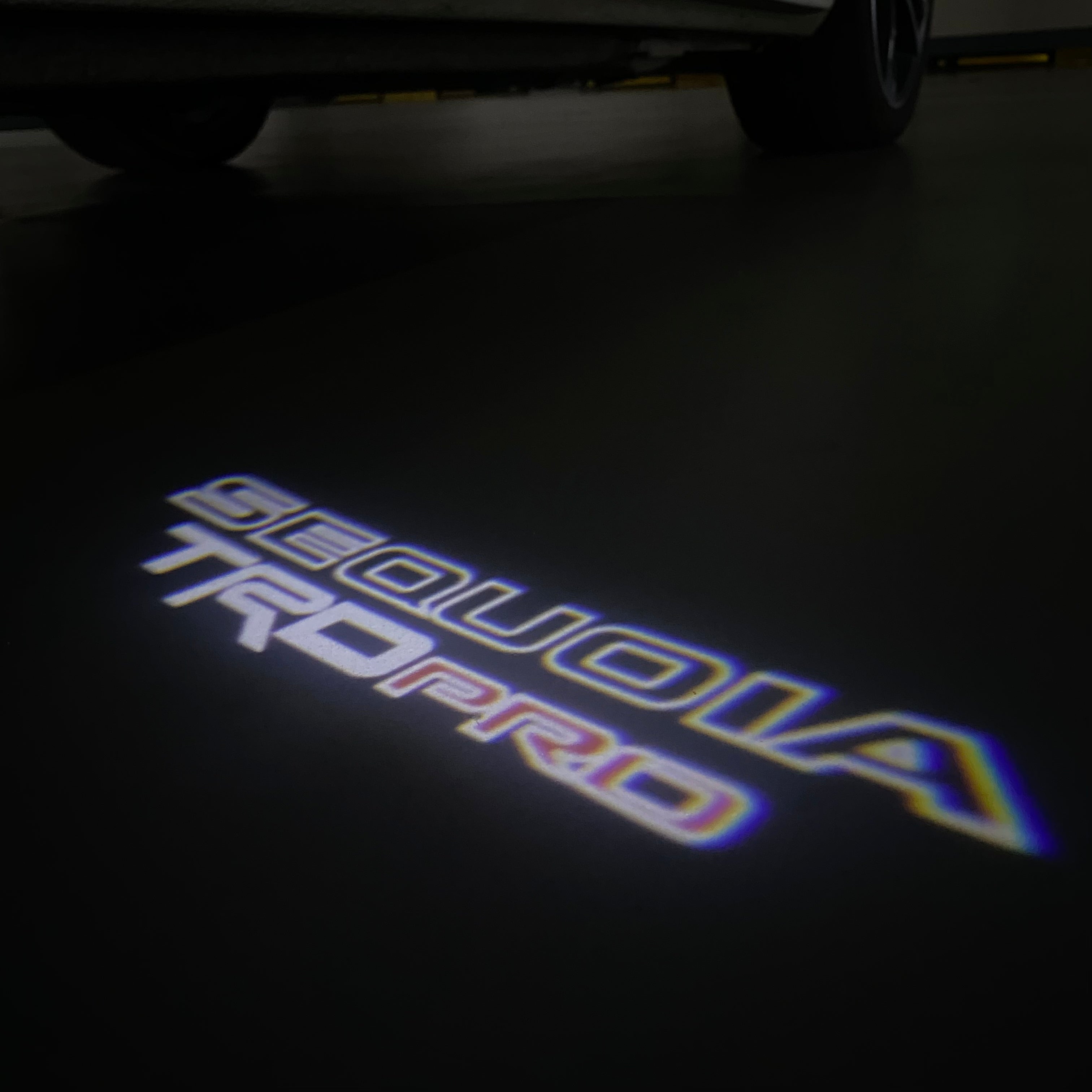 Toyota LOGO PROJECROTR LIGHTS Nr.02 (cantidad 1 = 1 juego/2 luces de puerta)
