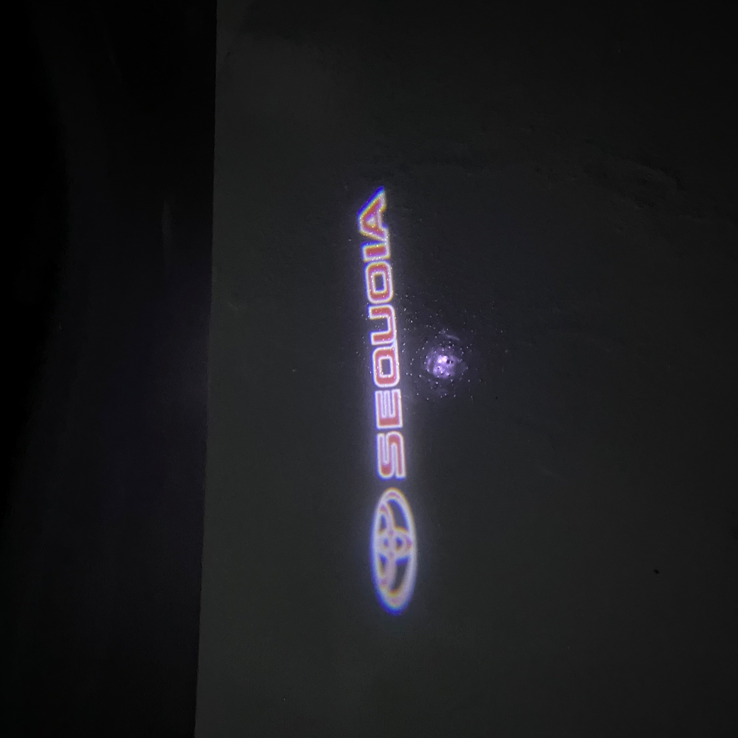 Toyota LOGO PROJECROTR LIGHTS Nr.02 (cantidad 1 = 1 juego/2 luces de puerta)