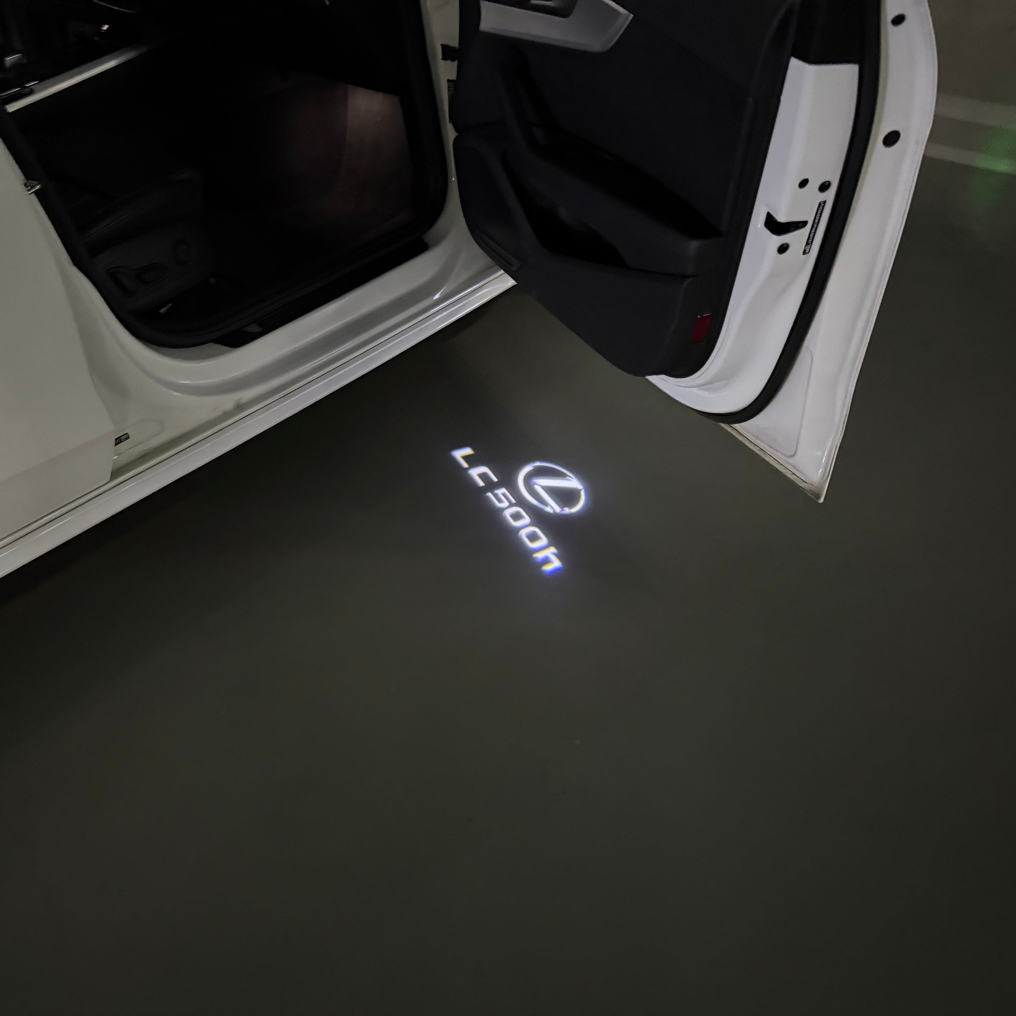 LEXUS LOGO PROJECROTR LIGHTS Nr.01 (quantità 1 = 1 set / 2 luci porta)