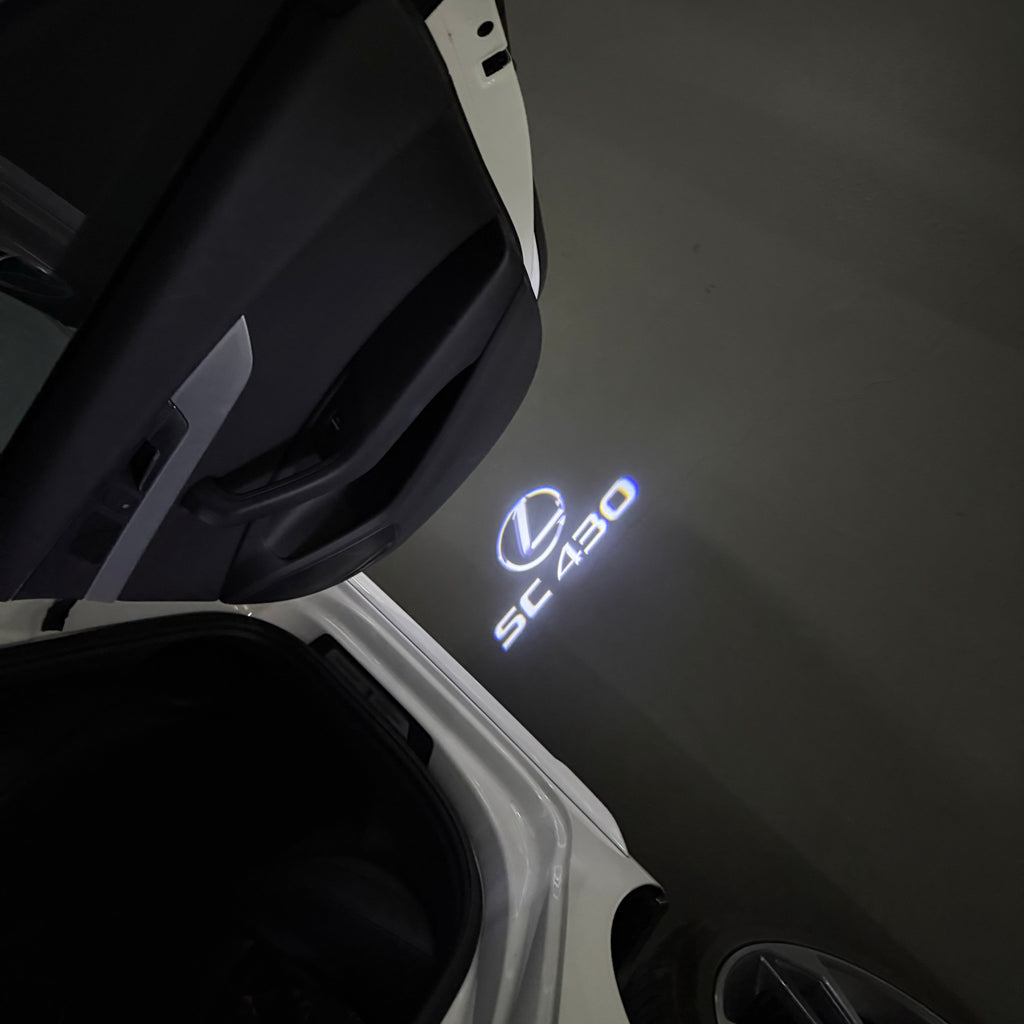 LEXUS LOGO PROJECROTR LIGHTS Nr.01 (Menge 1 = 1 Sets/2 Türleuchten)