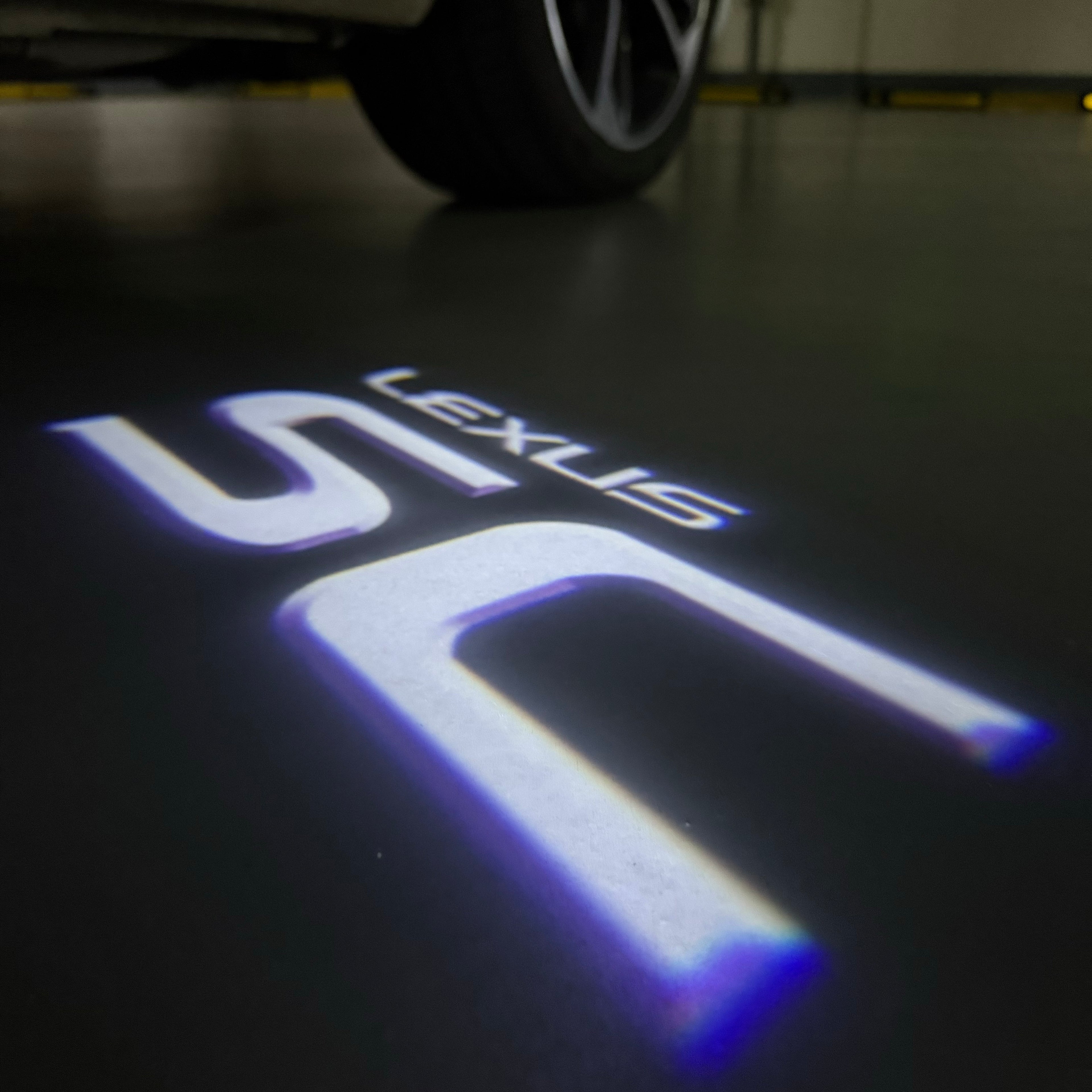 LEXUS  SC  LOGO PROJECROTR LIGHTS (quantity 1 = 1 sets/2 door lights)Nr.01a4