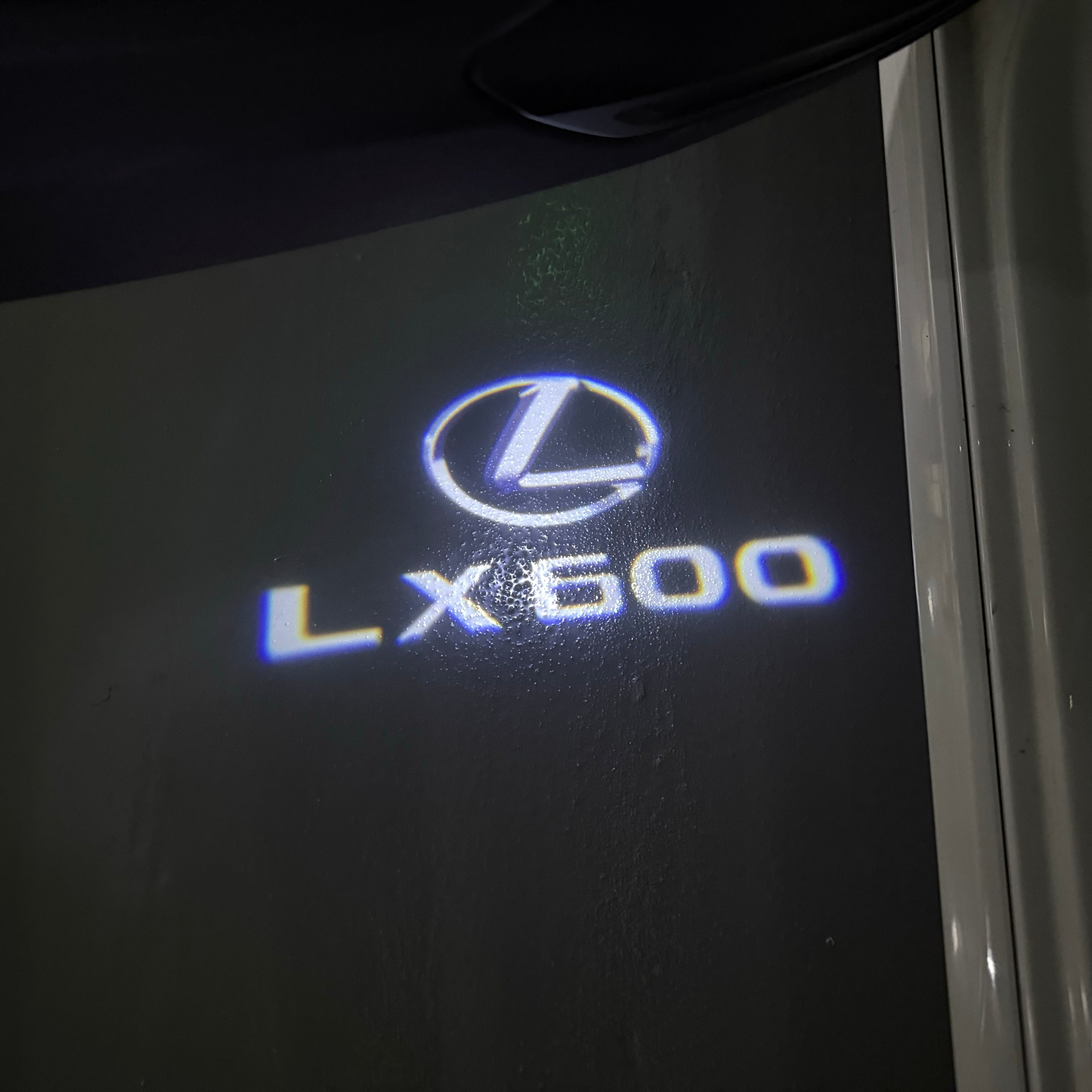 LEXUS LOGO PROJECROTR LIGHTS Nr.01 (quantità 1 = 1 set / 2 luci porta)